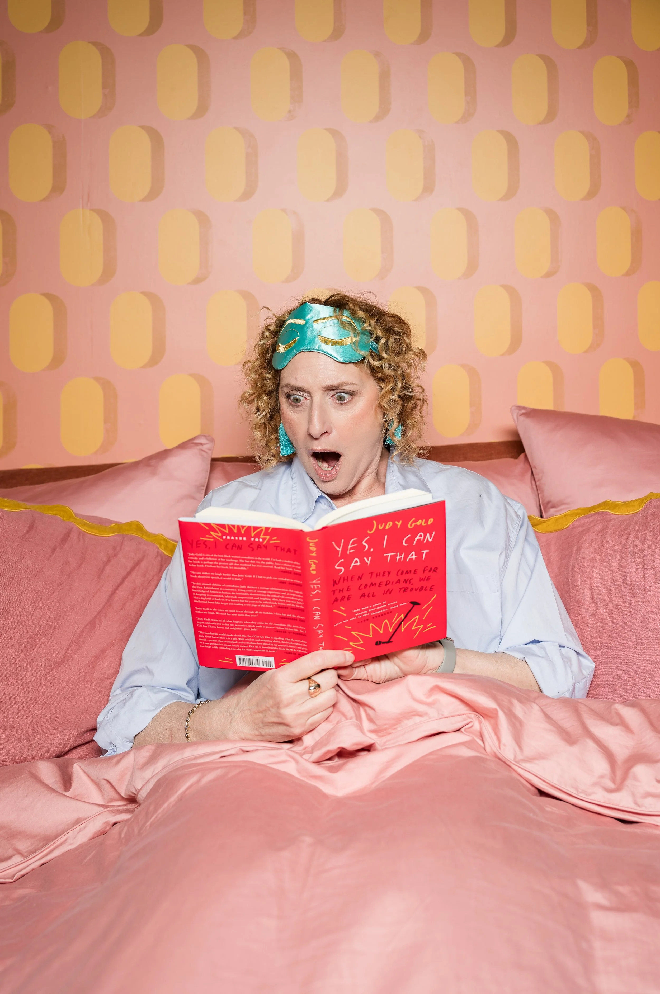 Judy Gold reads her book Yes, I Can Say That: When They Come for the Comedians We're All in Trouble