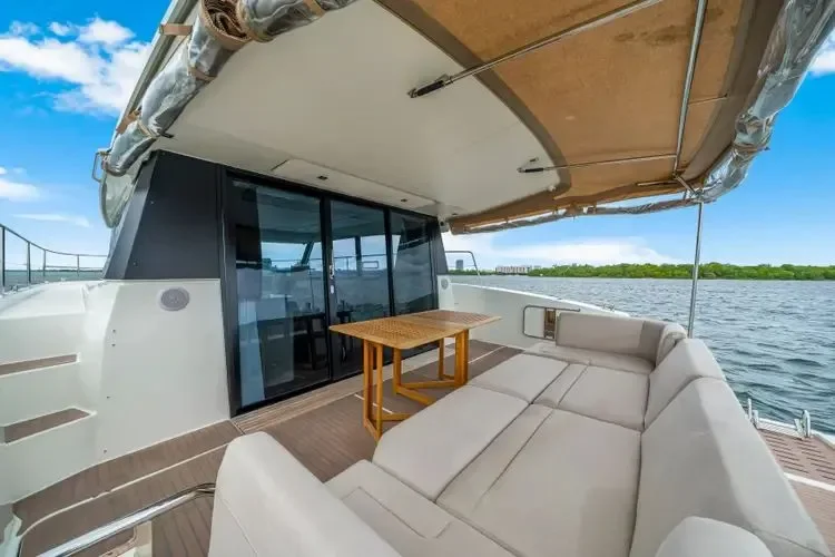 2023-fountaine-pajot-my4s-power-10213935-20260609154628908-19.webp
