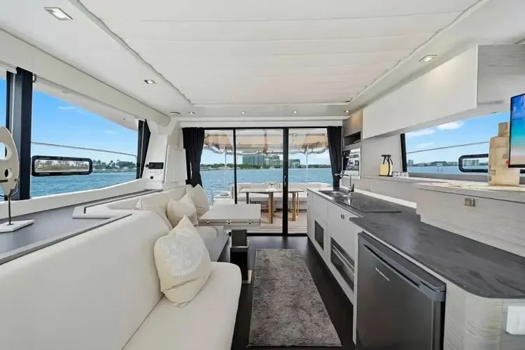 2023-fountaine-pajot-my4s-power-10213935-20260609154629056-39.webp