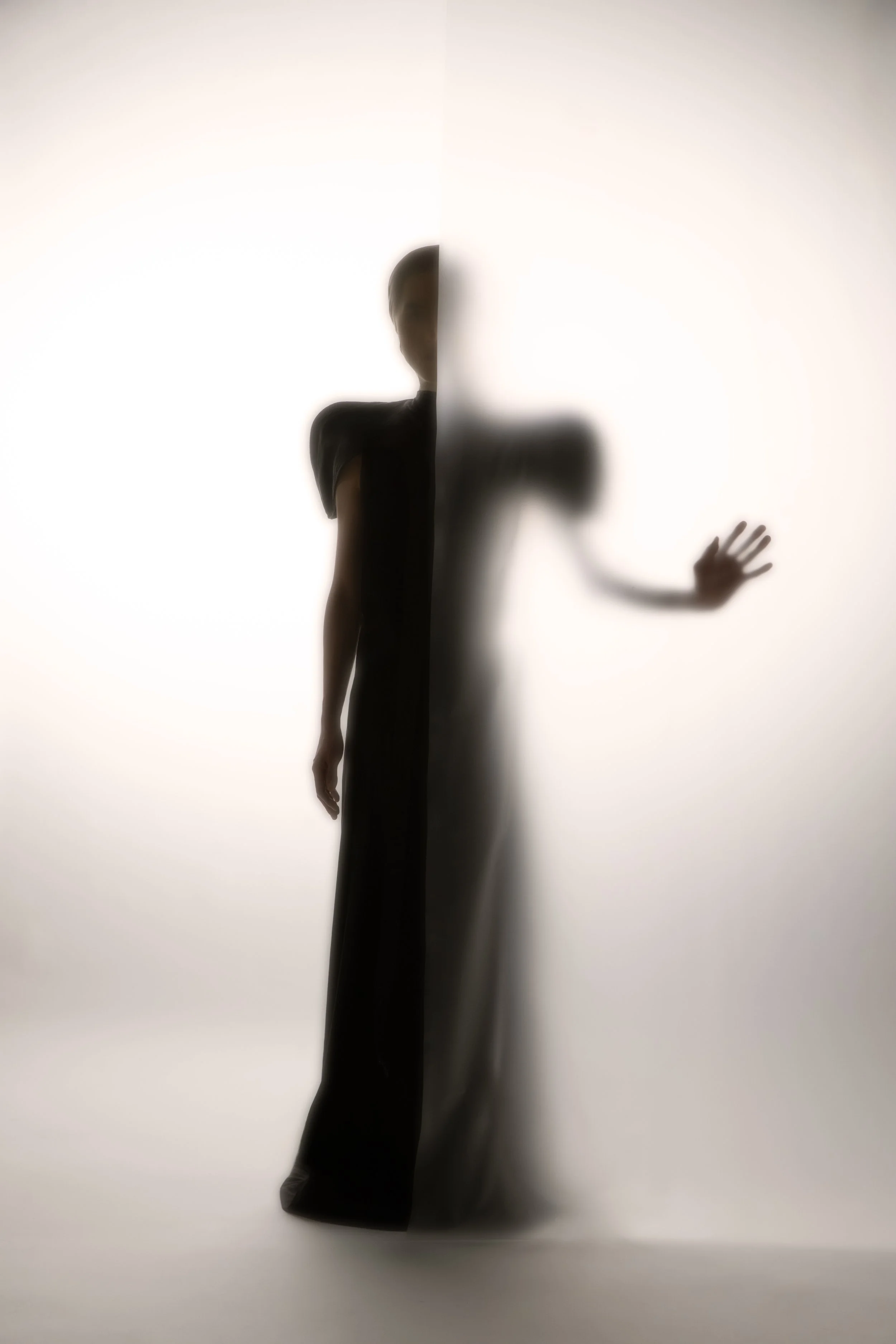 fad3 - midterm - shadow editorial 13 copy.jpg