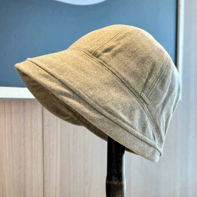winter cap tan.png