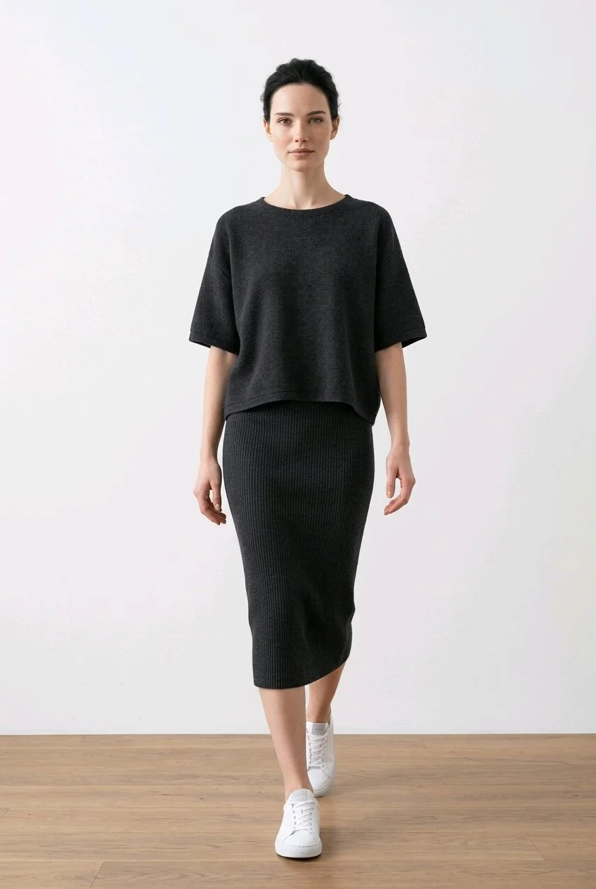 Zenana blk short sleeve 4.jpg
