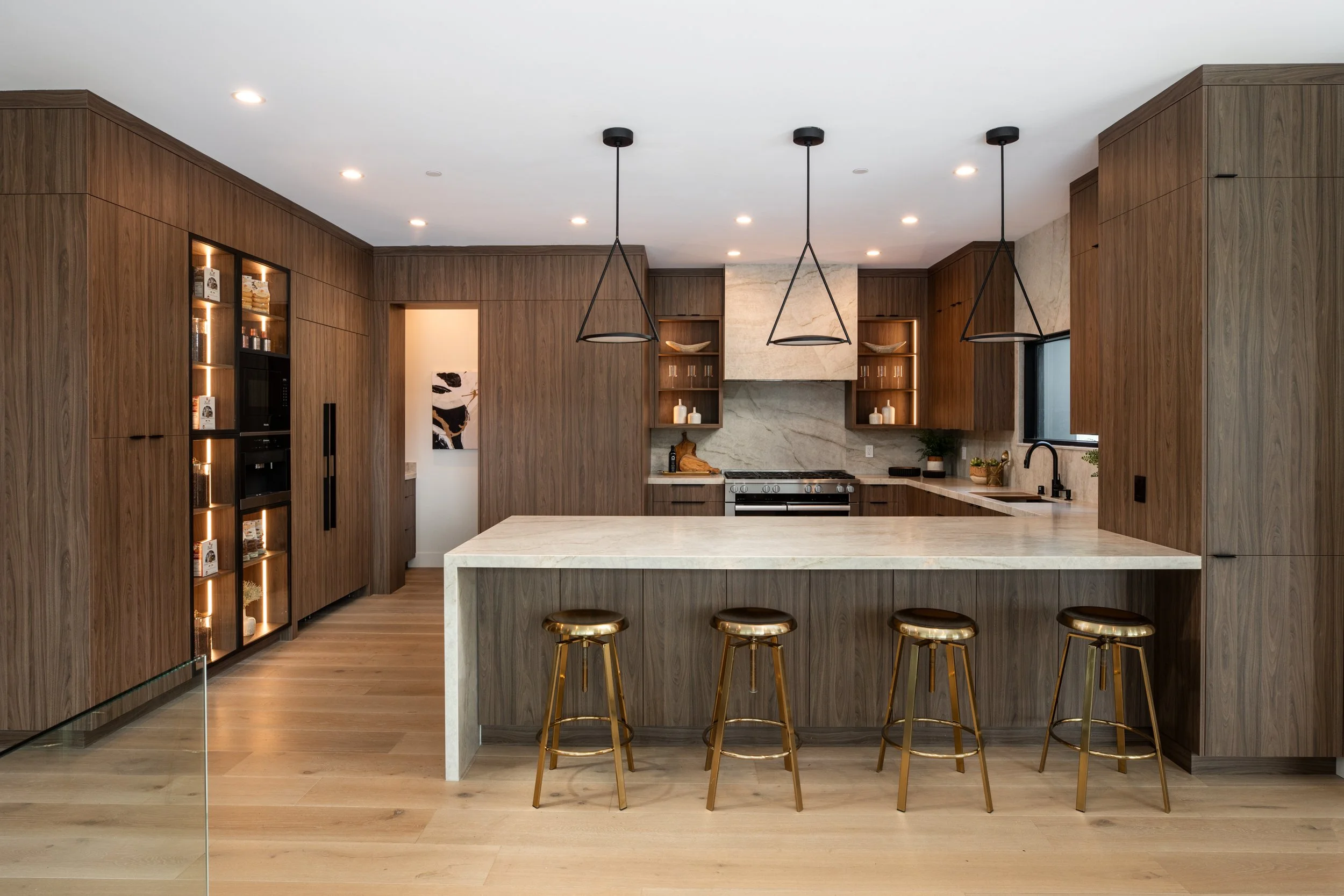 13-19351 Redberry_Matt Anello-5261-Edit-MLS.jpg