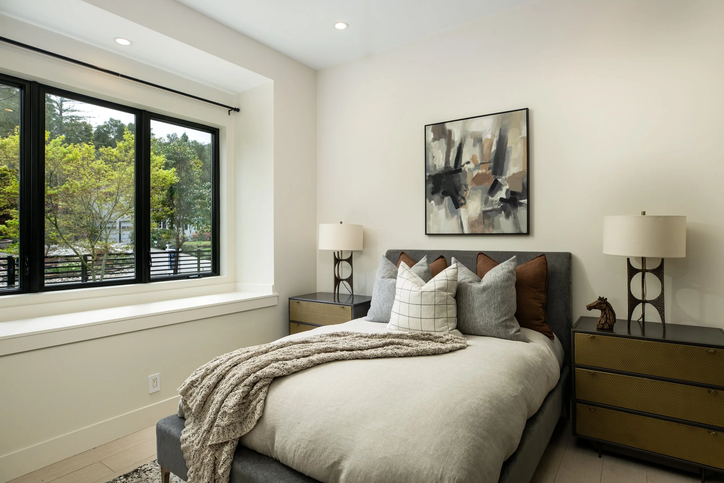 54-19351 Redberry_Matt Anello-5325-Edit-MLS.jpg