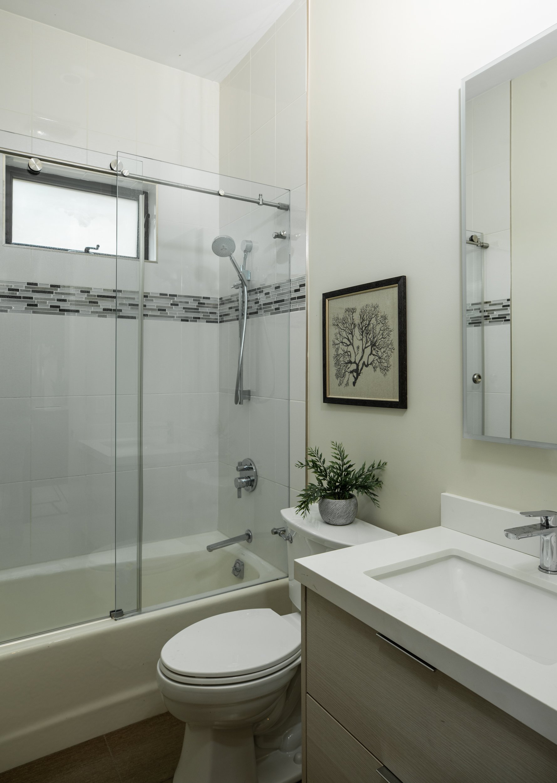55-19351 Redberry_Matt Anello-5330-Edit-MLS.jpg