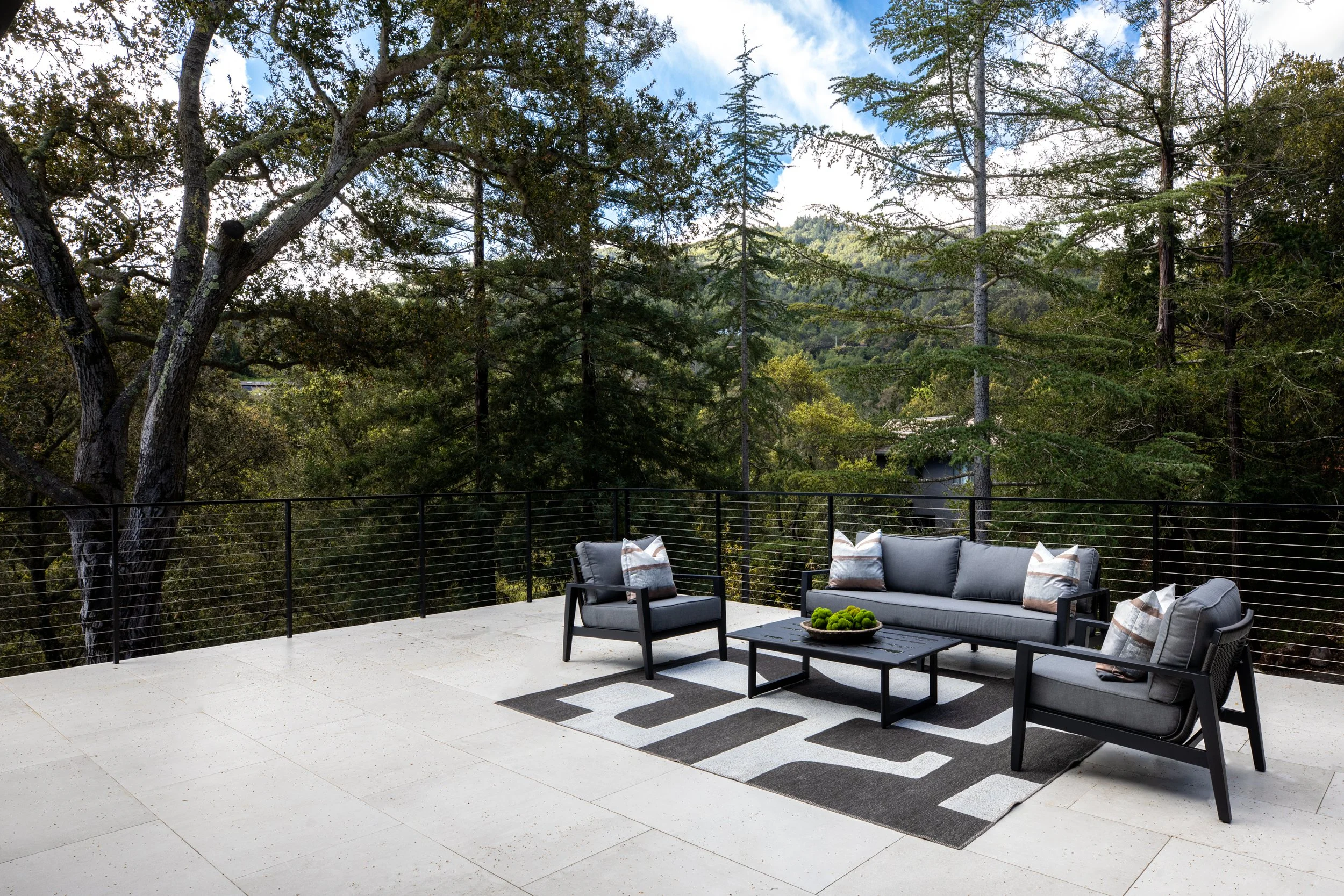 33-19351 Redberry_Matt Anello-4994-Edit-MLS.jpg