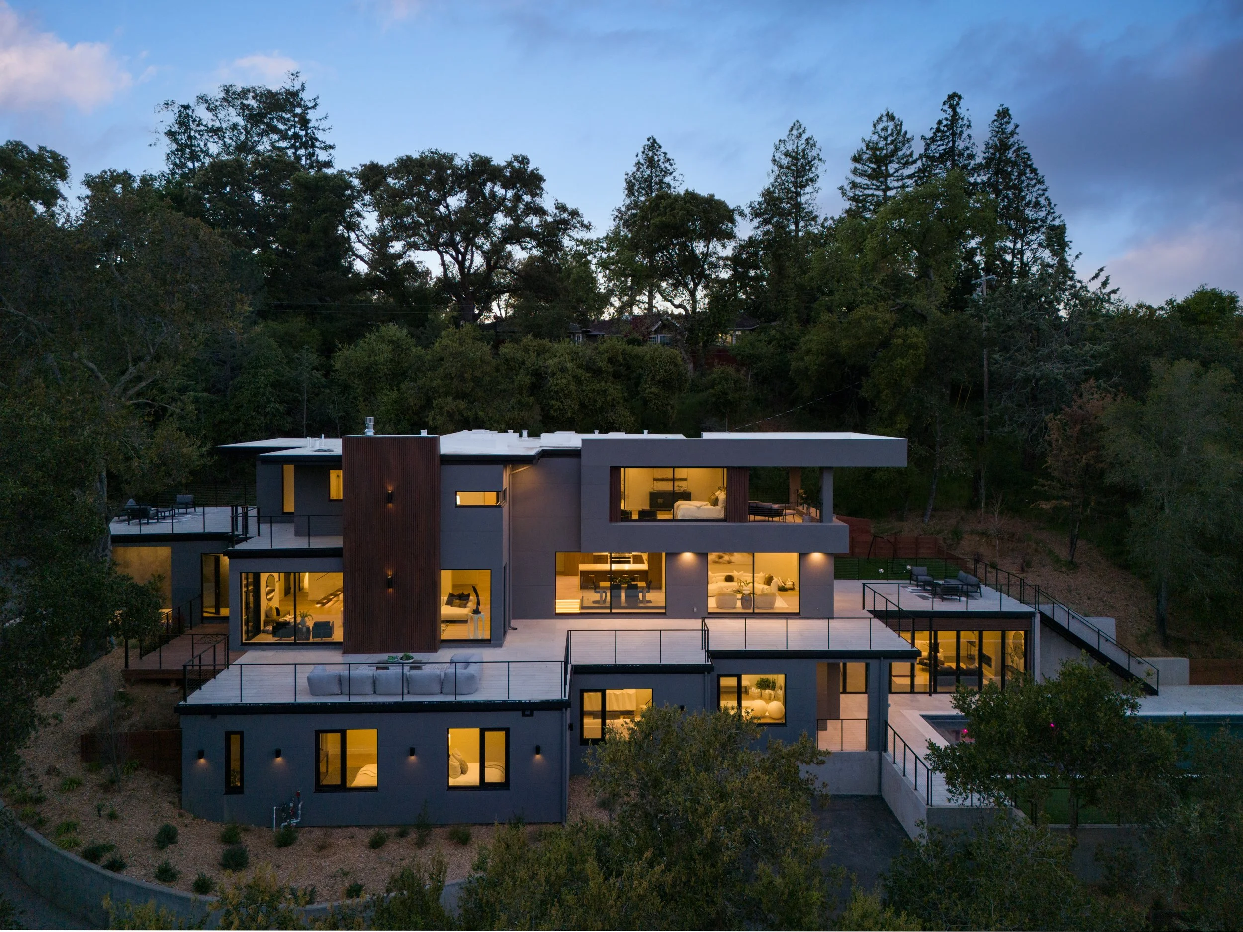 1-19351 Redberry_Matt Anello--14-Edit-MLS.jpg