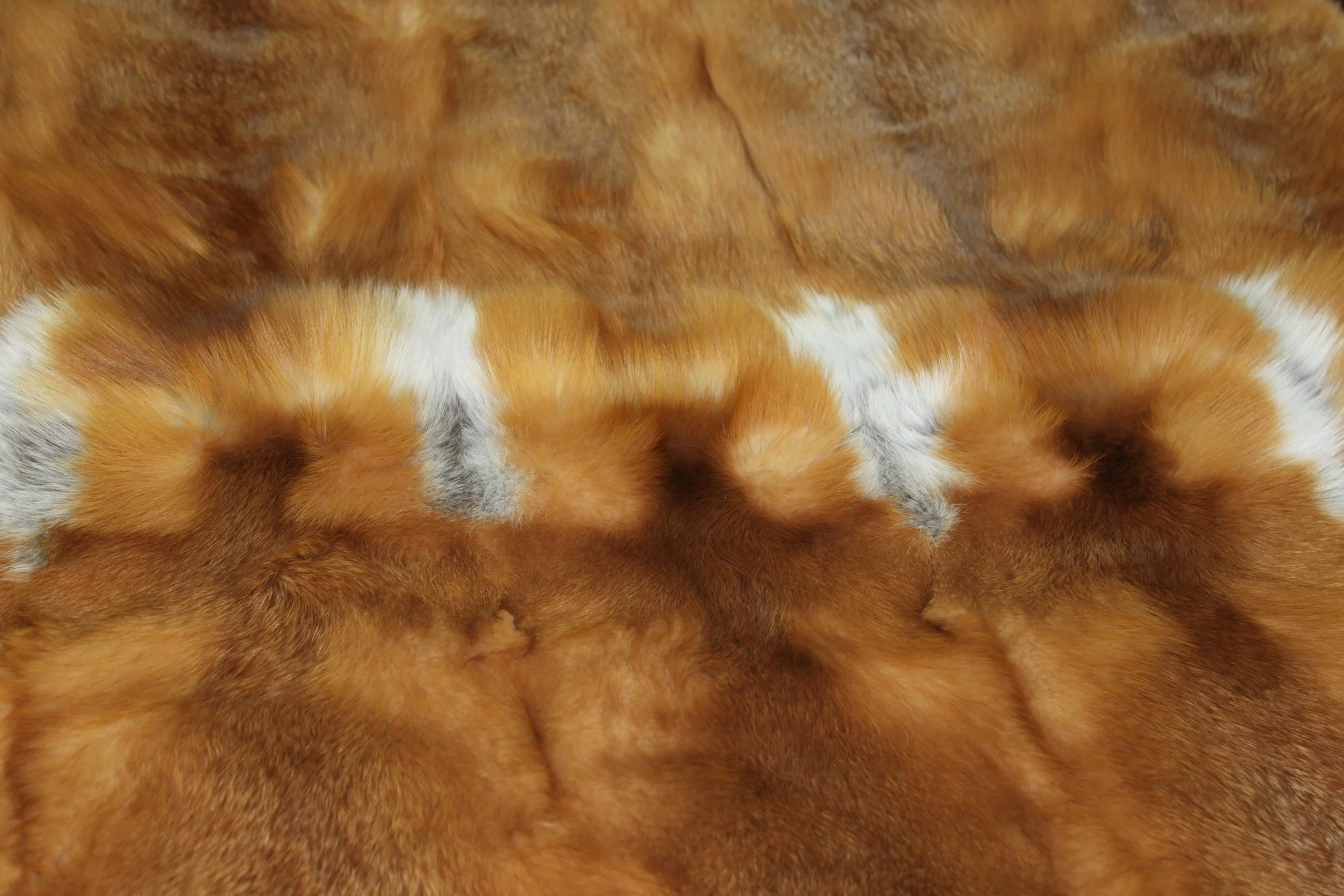 Copy of Red Fox Fur Throw Pattern 2-4 Dualoy Leather.JPG