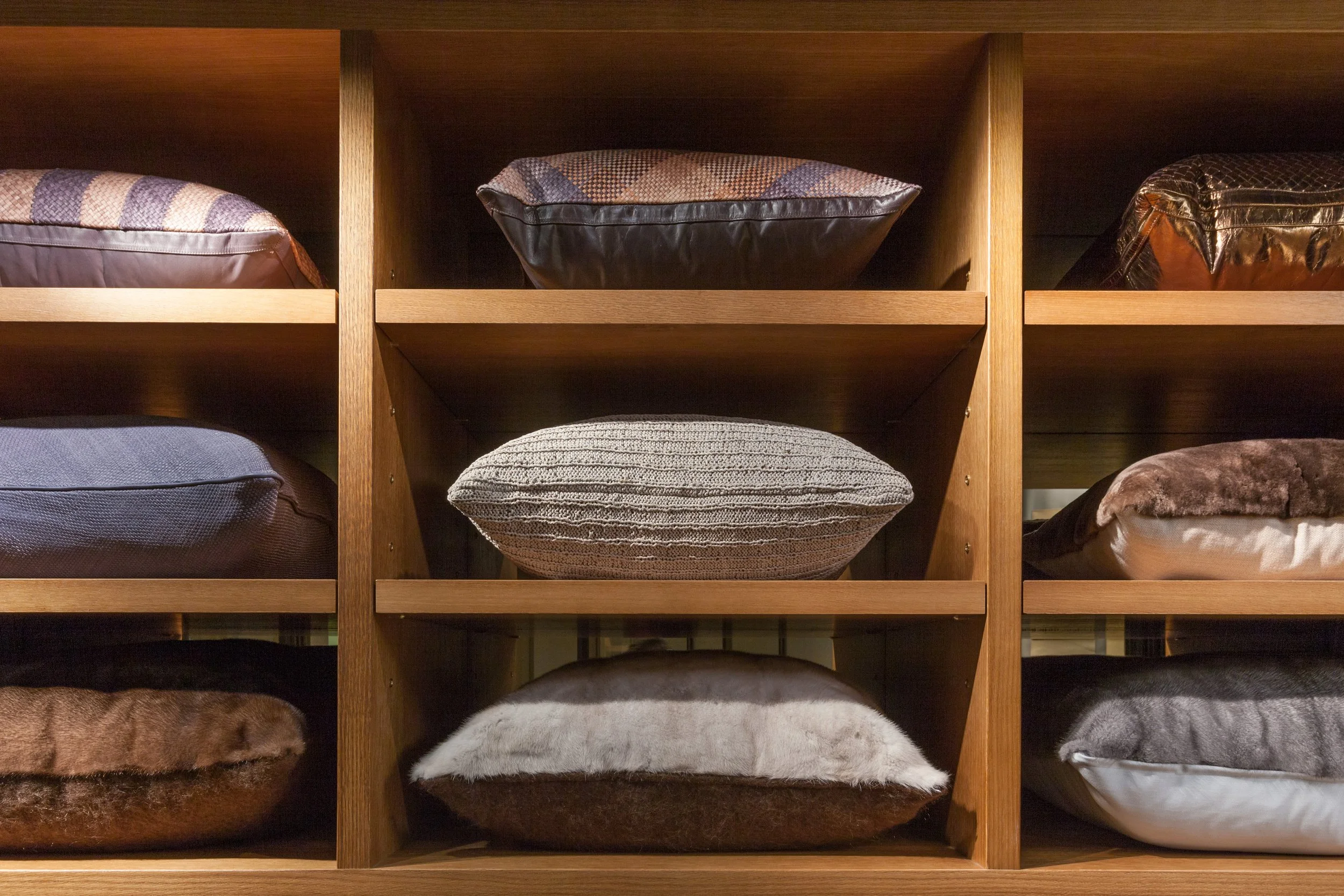 DD Shelves Shearling Pillow Dualoy Leather.jpg
