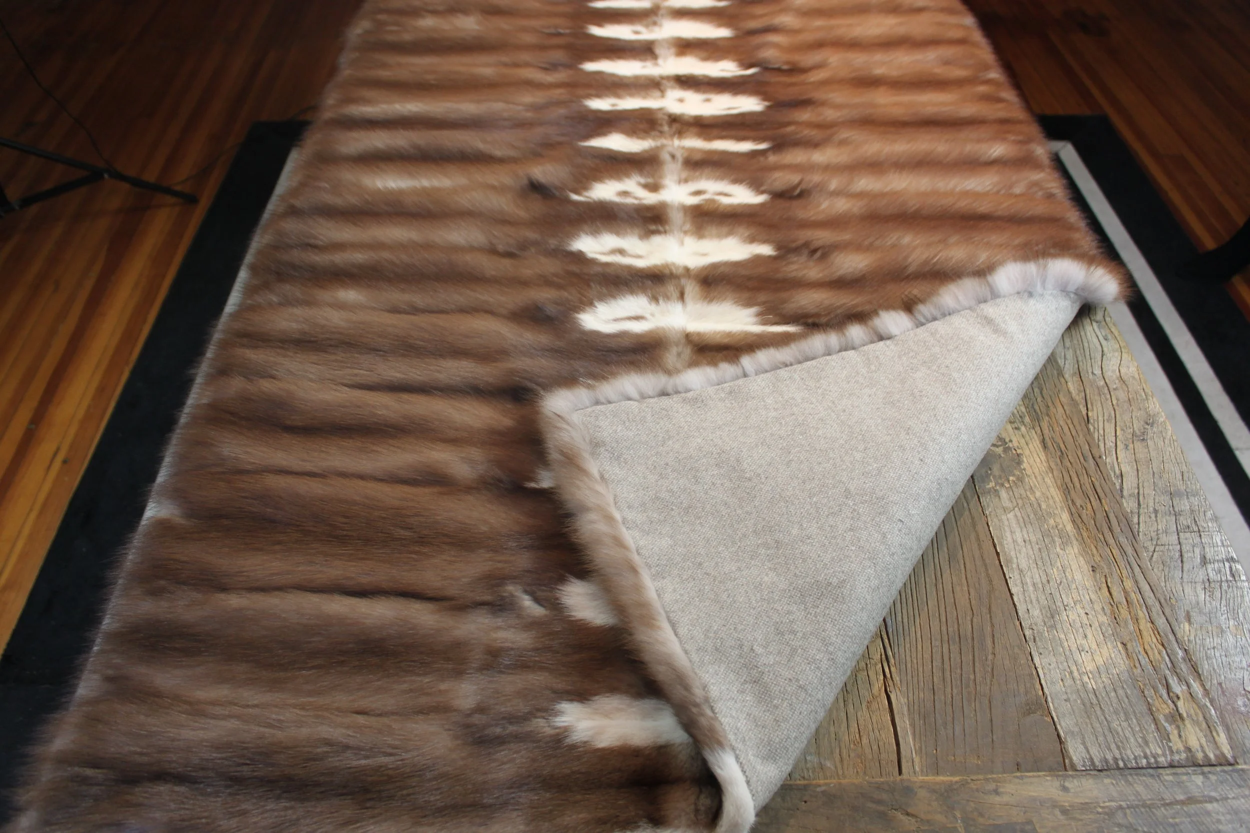 Stone Marten Fur Throw 2 Dualoy Leather.JPG