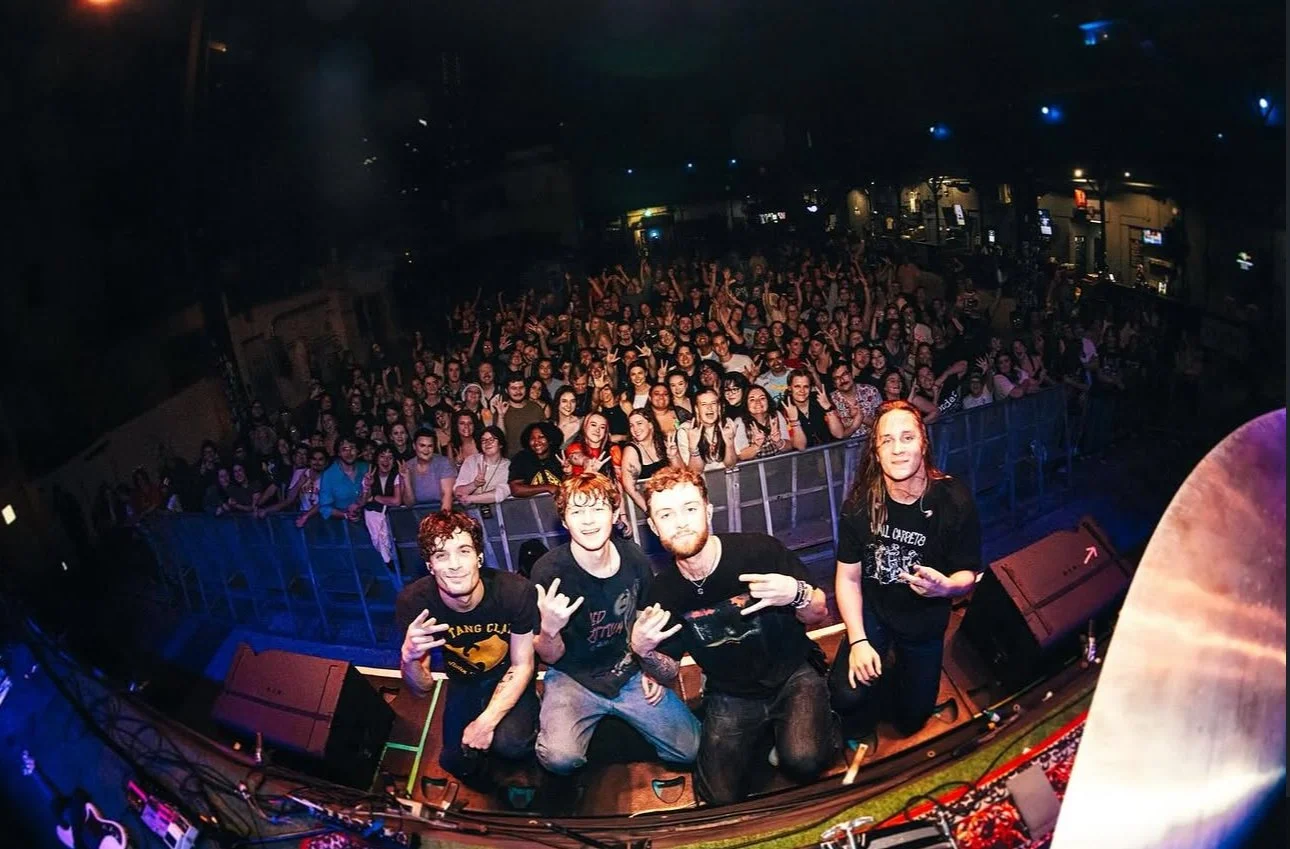 crowd 2.jpg