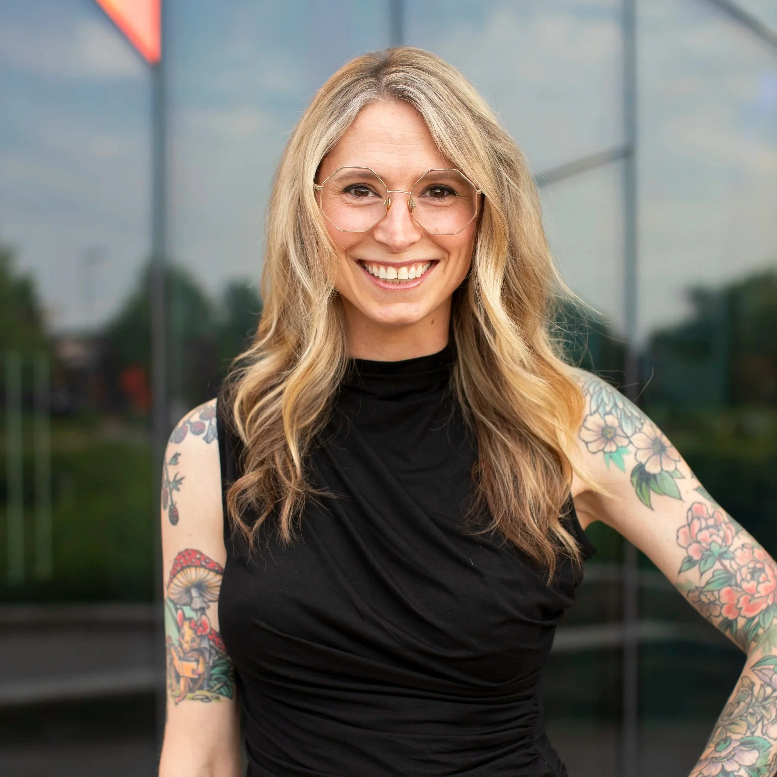 Therapist Heather Hingston offers counseling services to people in Kansas City and Johnson County, Kansas.