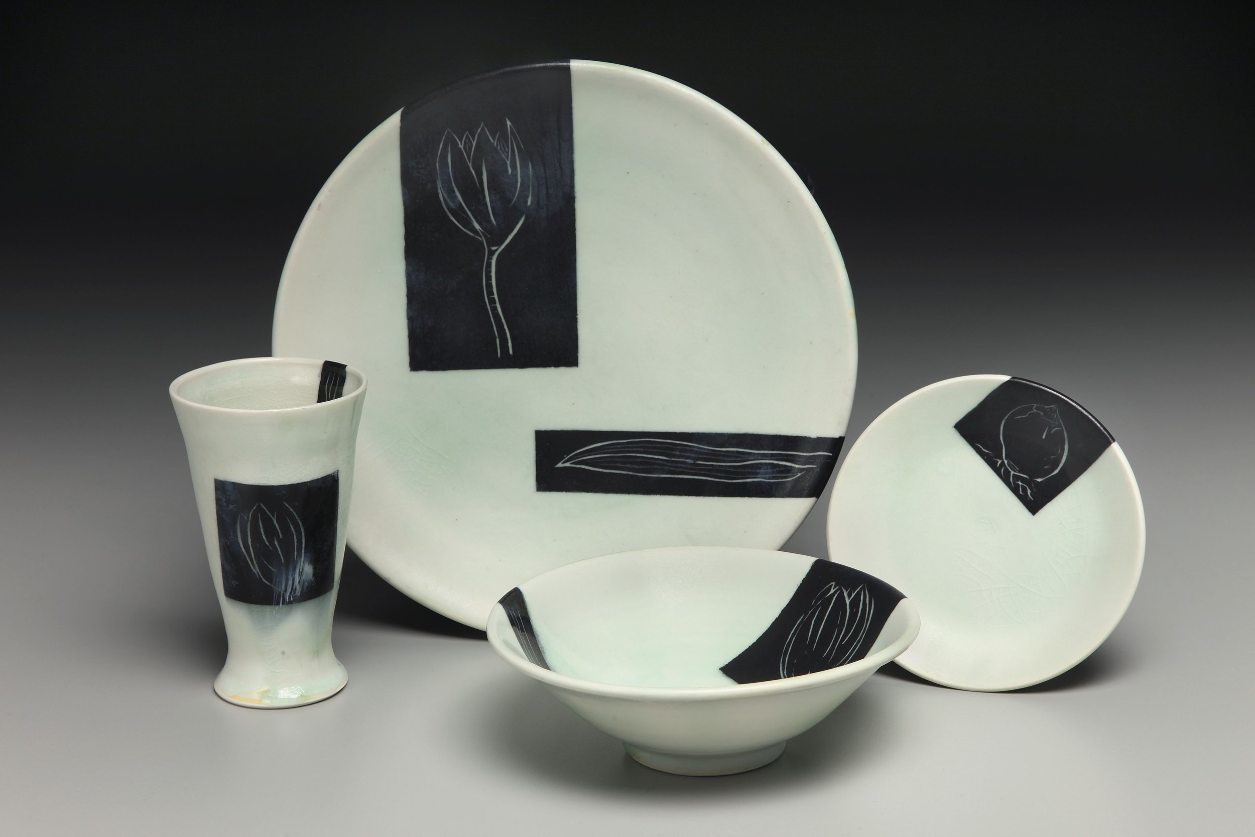 tulip plate 2.jpg