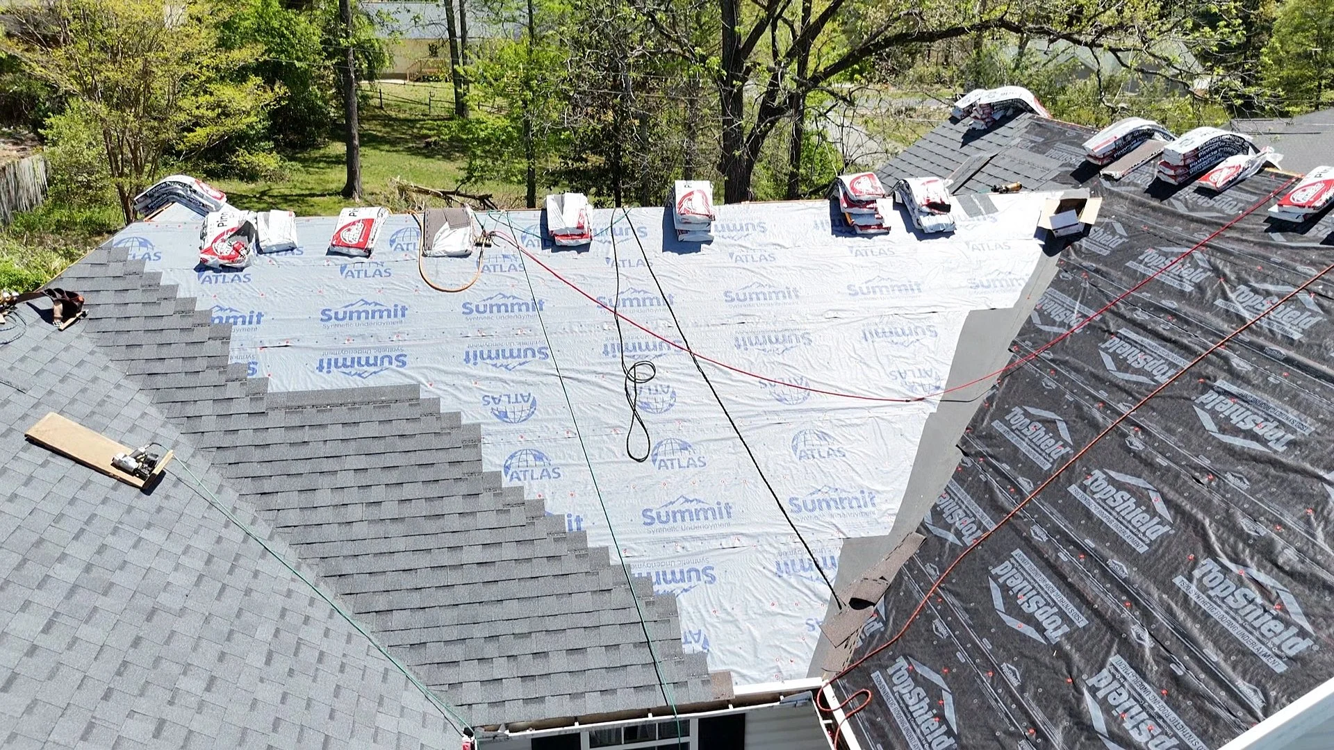 Top 5 Signs You May Need a New Roof