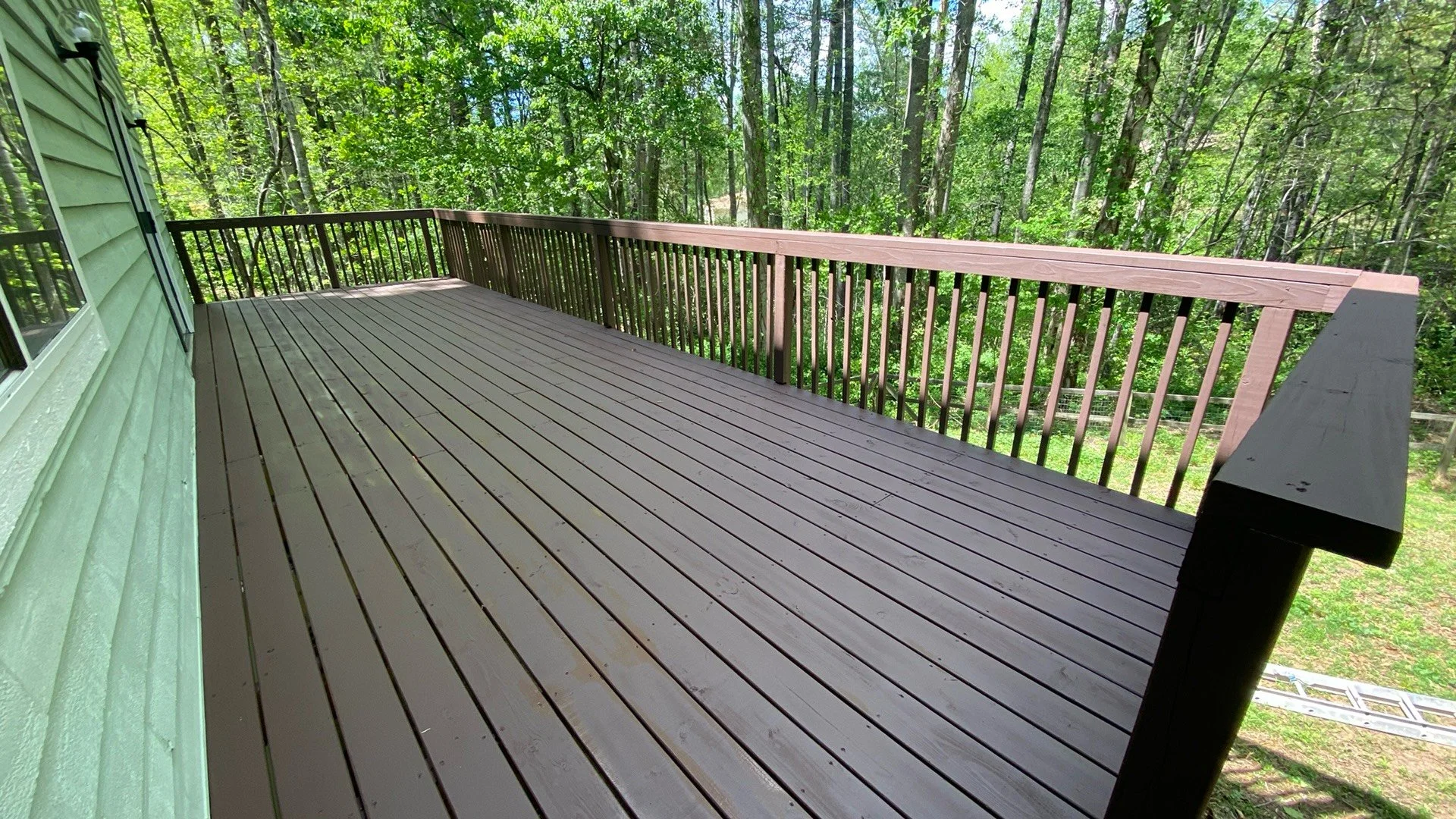 Custom Decking Solutions