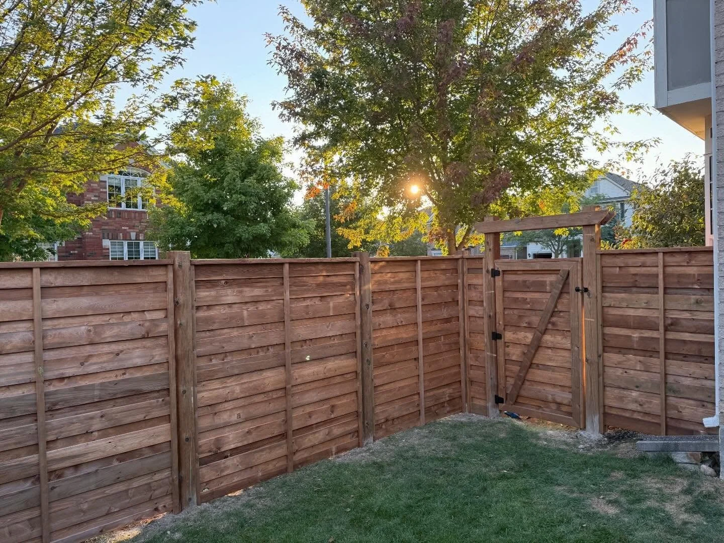 Corner lot &rarr; no privacy &rarr; wasted space.

We came in and changed that. Built a clean, full privacy, horizontal fence to define the yard, add privacy, and actually make the backyard usable again.

Simple upgrade, big difference. 🔨