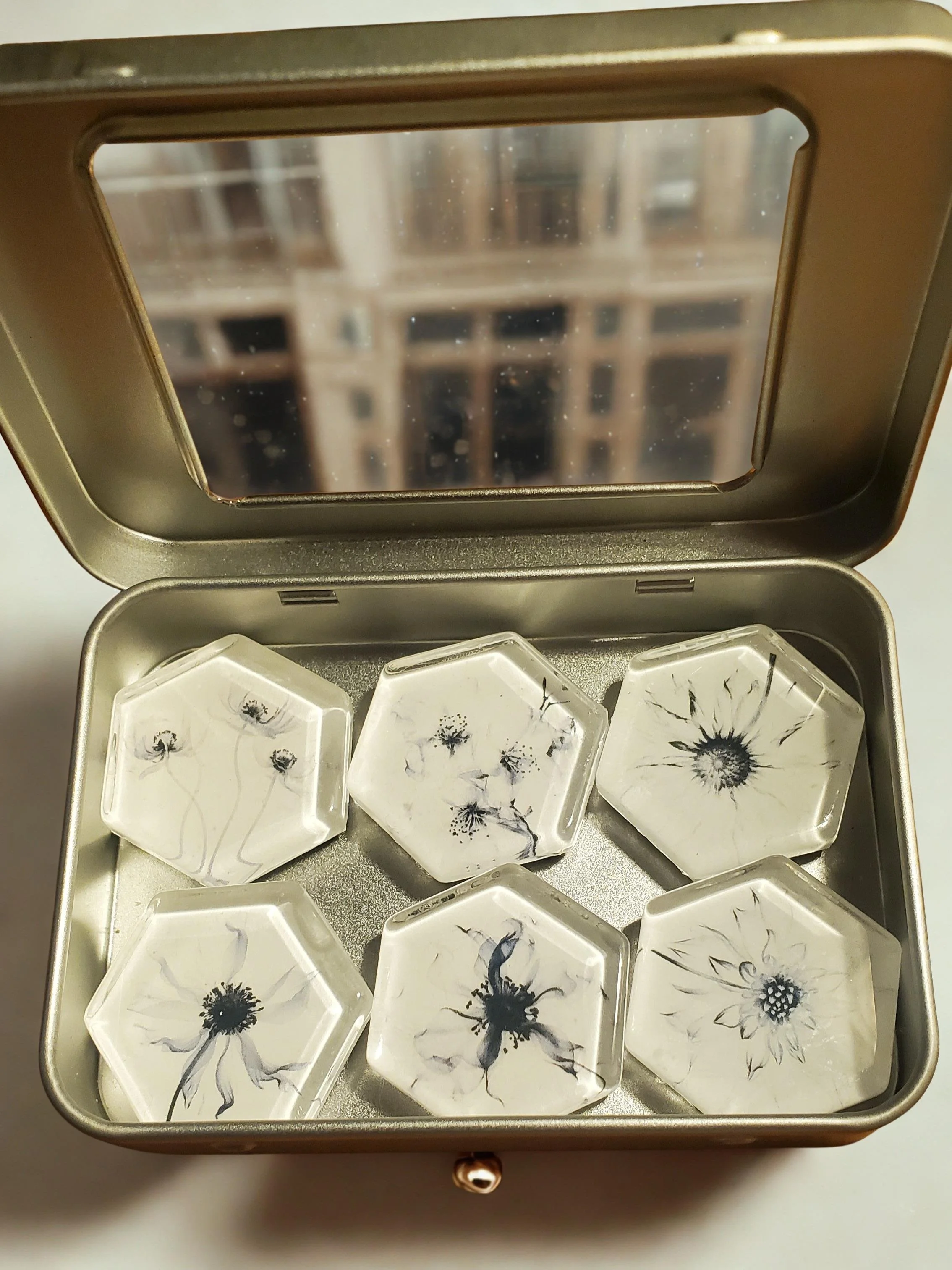 Whispering Wildflowers Glass Magnet Set