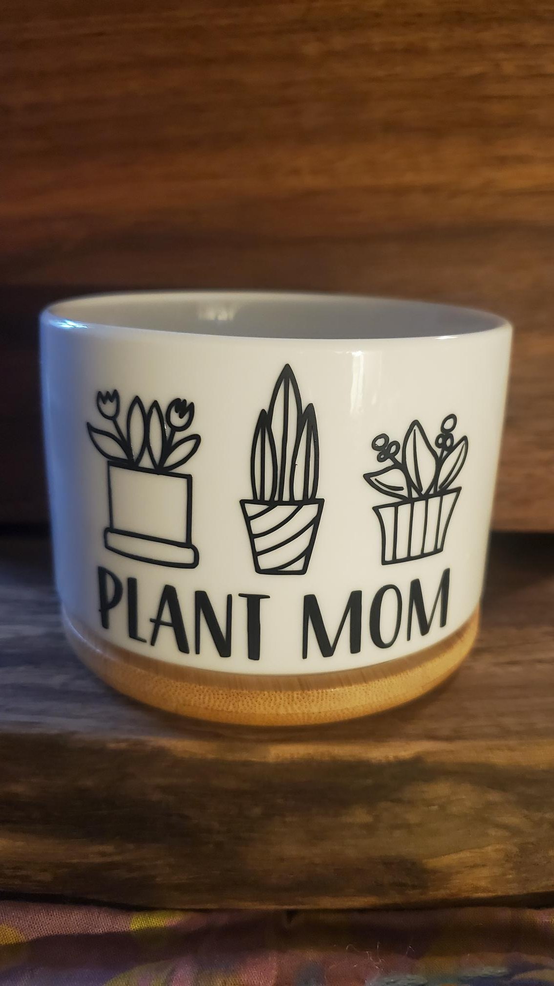 🌿  Plant Mom Succulent Planter