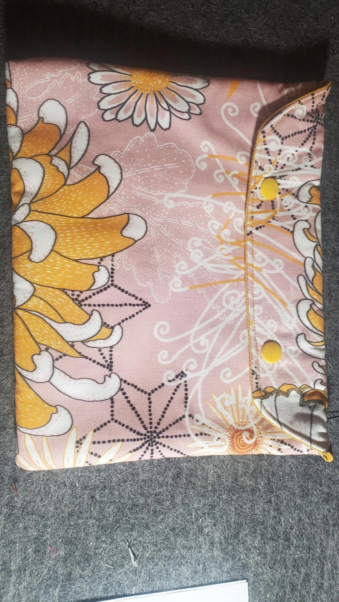 Medium Book Sleeve - Gold and Pink