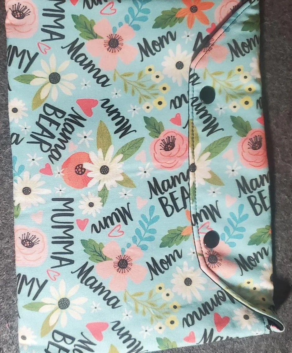 Medium Book Sleeve - Mama Bear