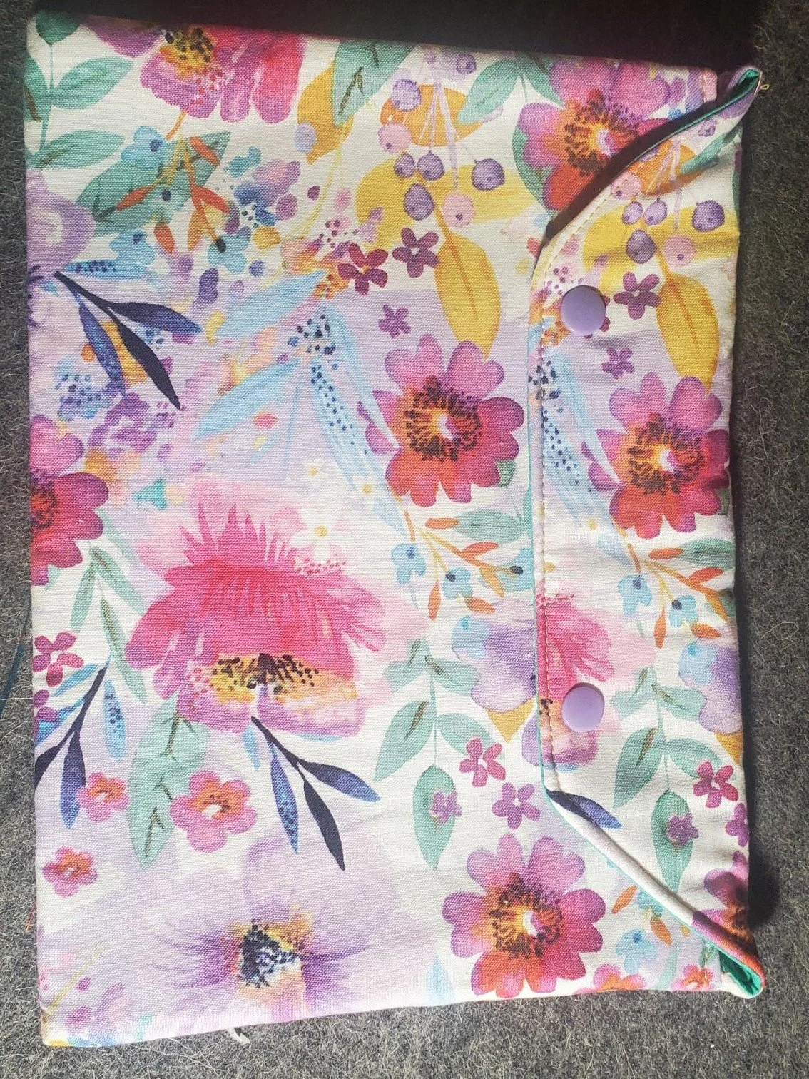 Medium Book Sleeve - Green Floral