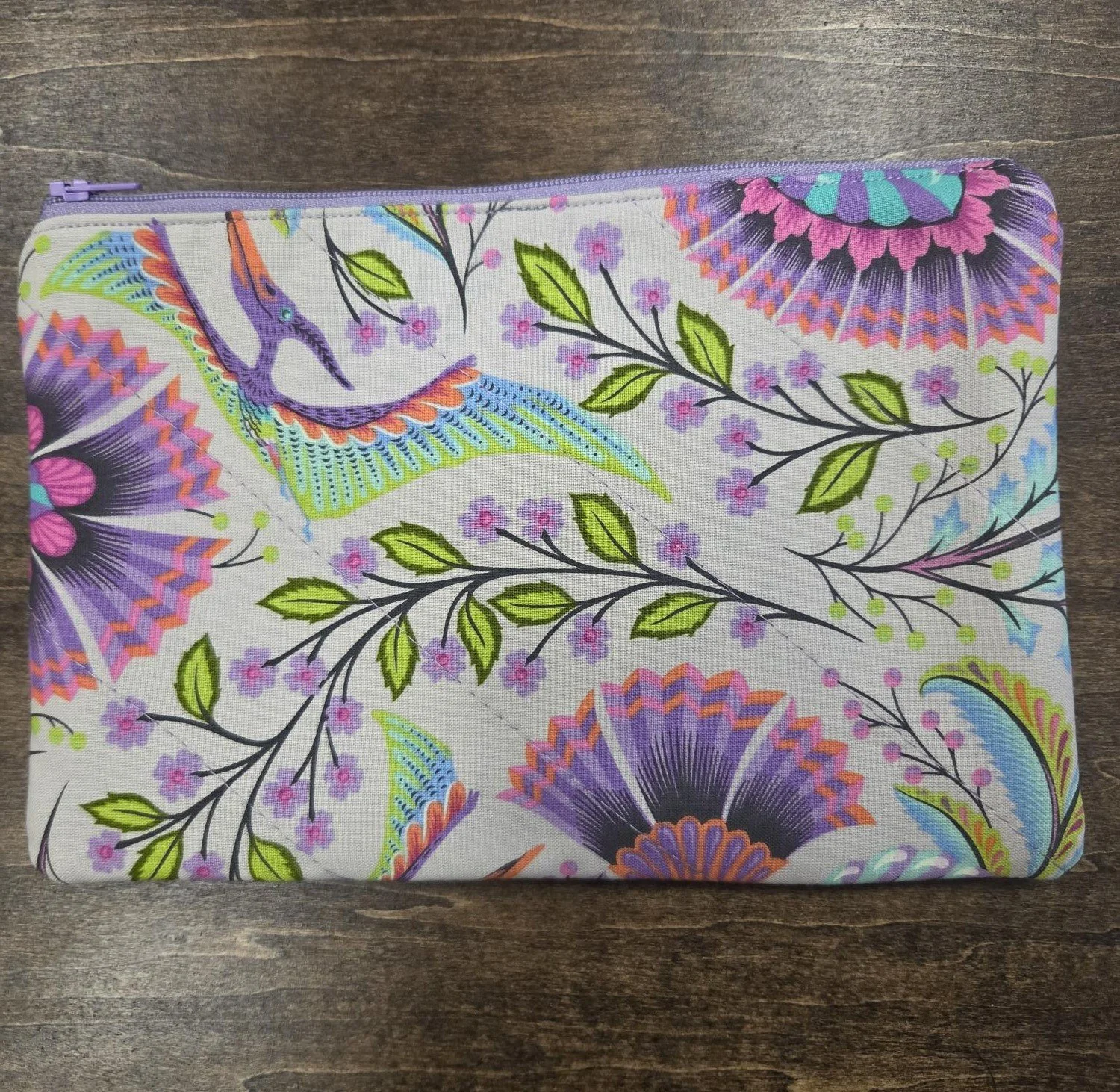 🕊️ Handmade Bird & Floral Zipper Pouch | Quilted Cotton Cosmetic Bag | Boho Makeup Bag | Botanical Travel Organizer | Handmade Gift