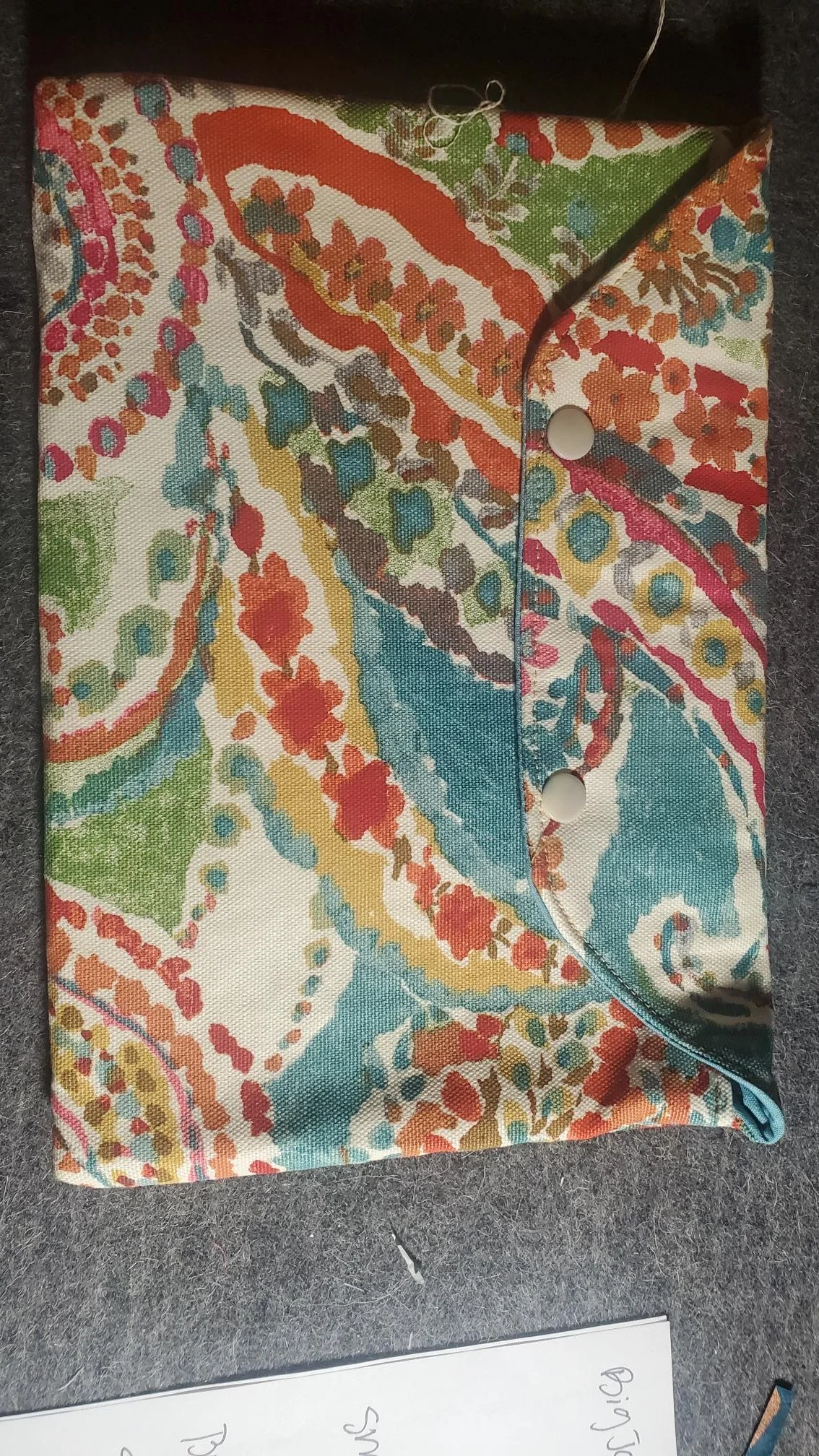 Medium Book Sleeve - Paisley