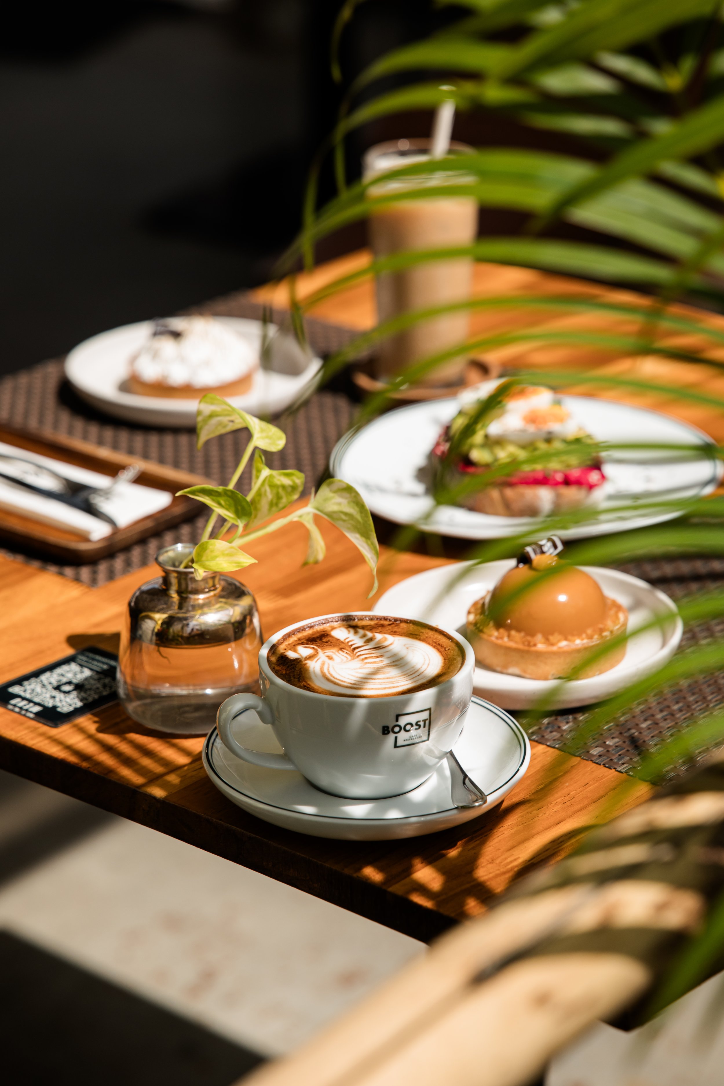 all day breakfast, lunch, brunch, cafe in rawai