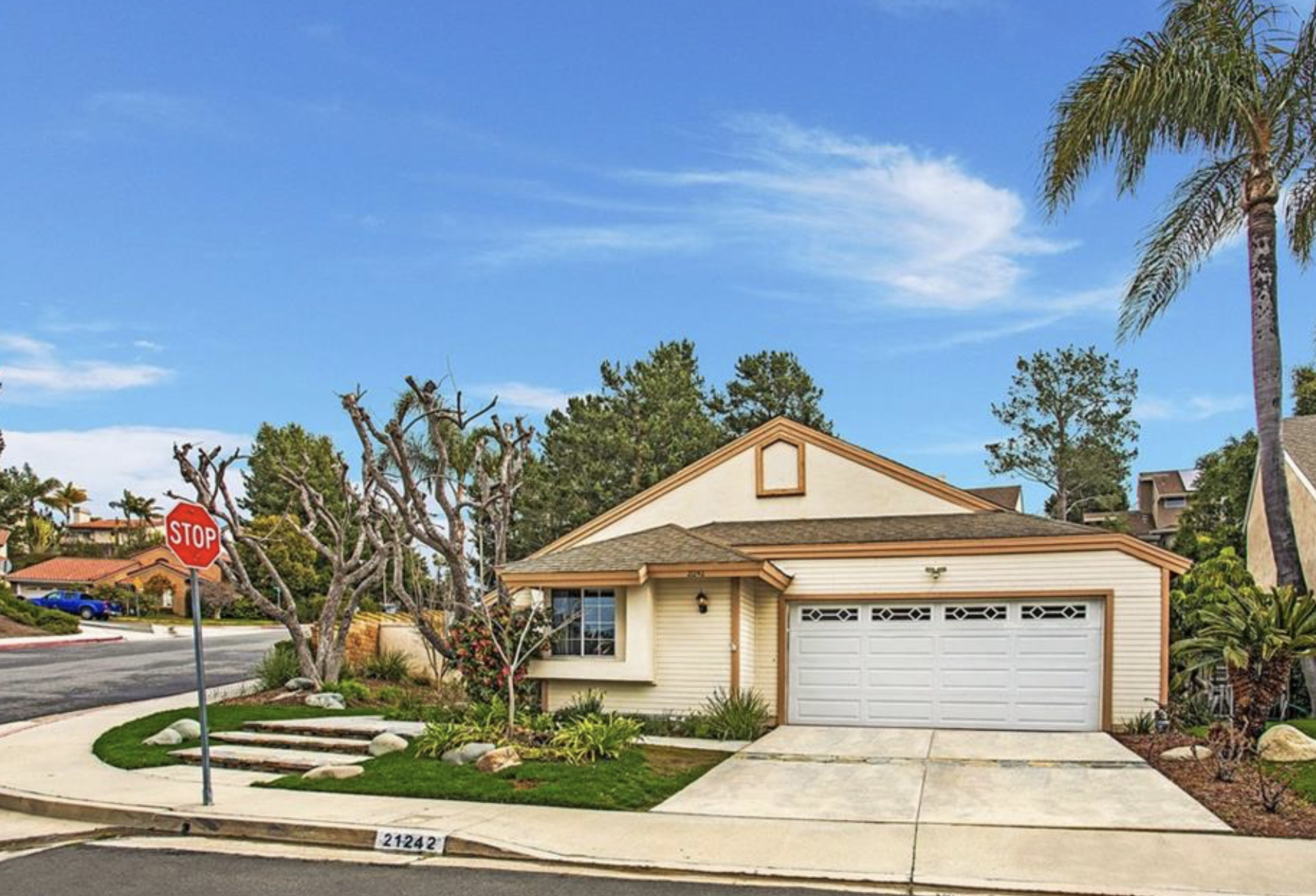 21242 Spruce Mission Viejo, CA 92692