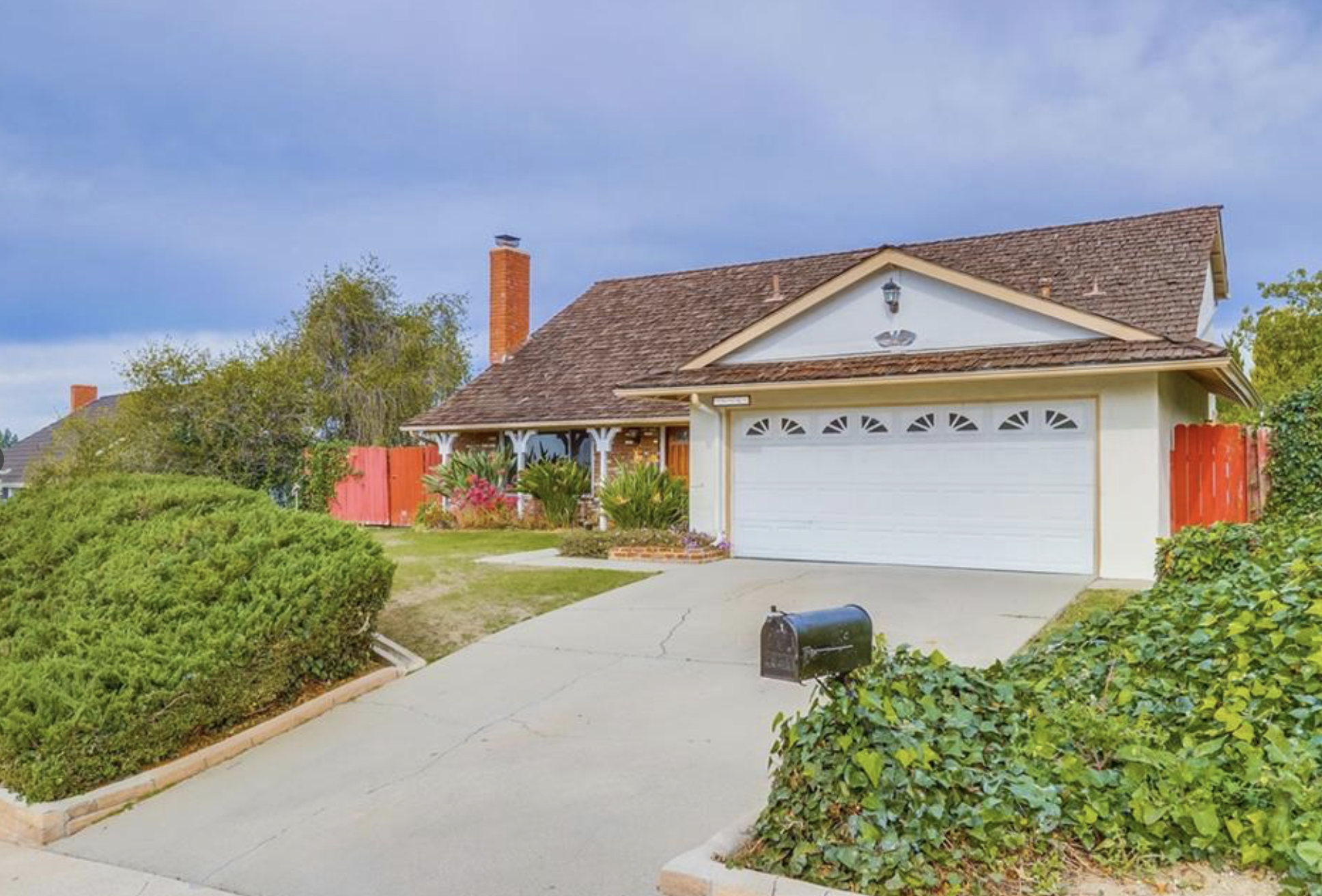 26541 Espalter Drive Mission Viejo, CA 92691
