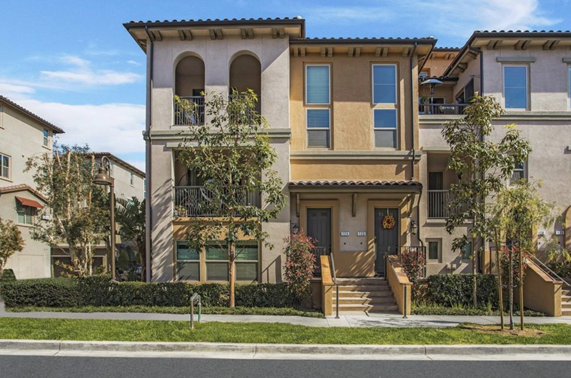 124 Neptune Irvine, CA 92618