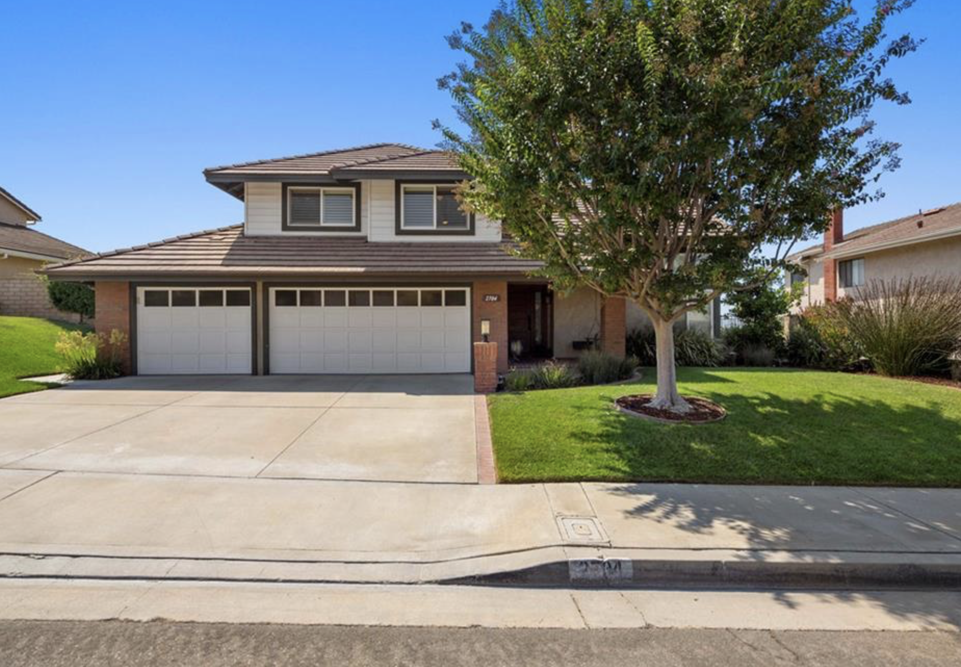 2704 N Vista Heights Avenue Orange, CA 92867