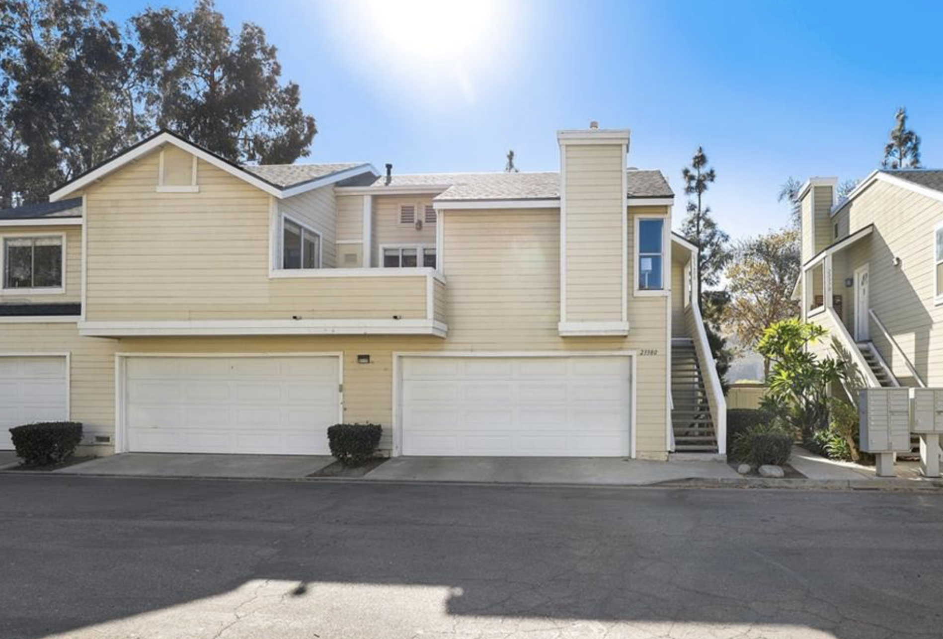 23400 Dover Lane #101 Yorba Linda, CA 92887