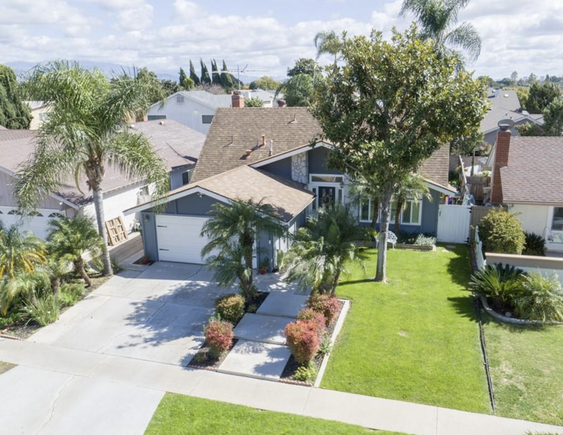 14692 Canterbury Avenue Tustin, CA 92780