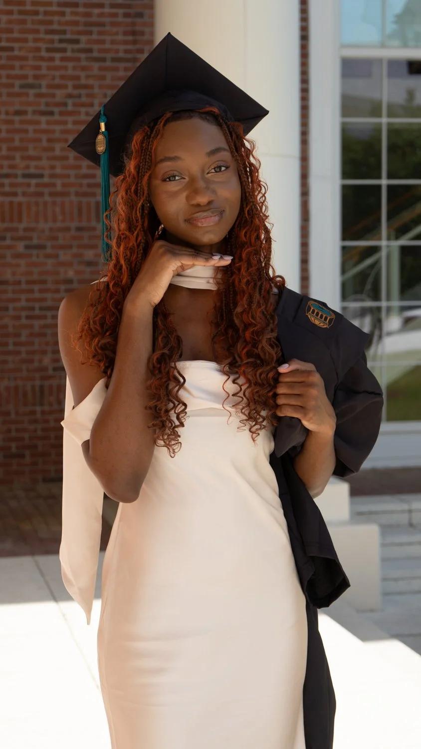 c_holmes_grad-09484.jpg