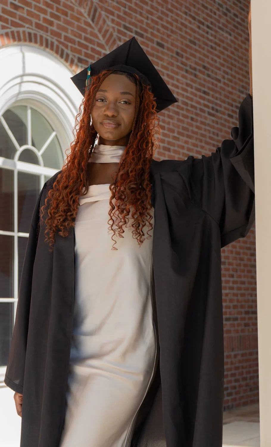 c_holmes_grad-09253.jpg