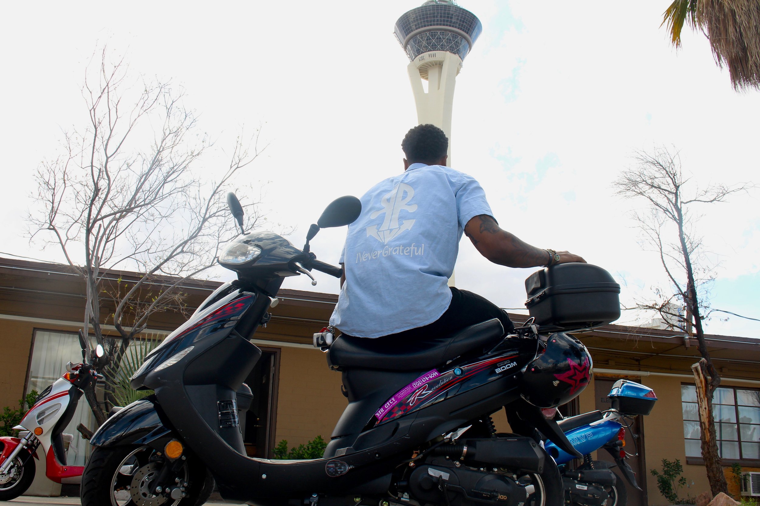 scooter in vegas.JPG