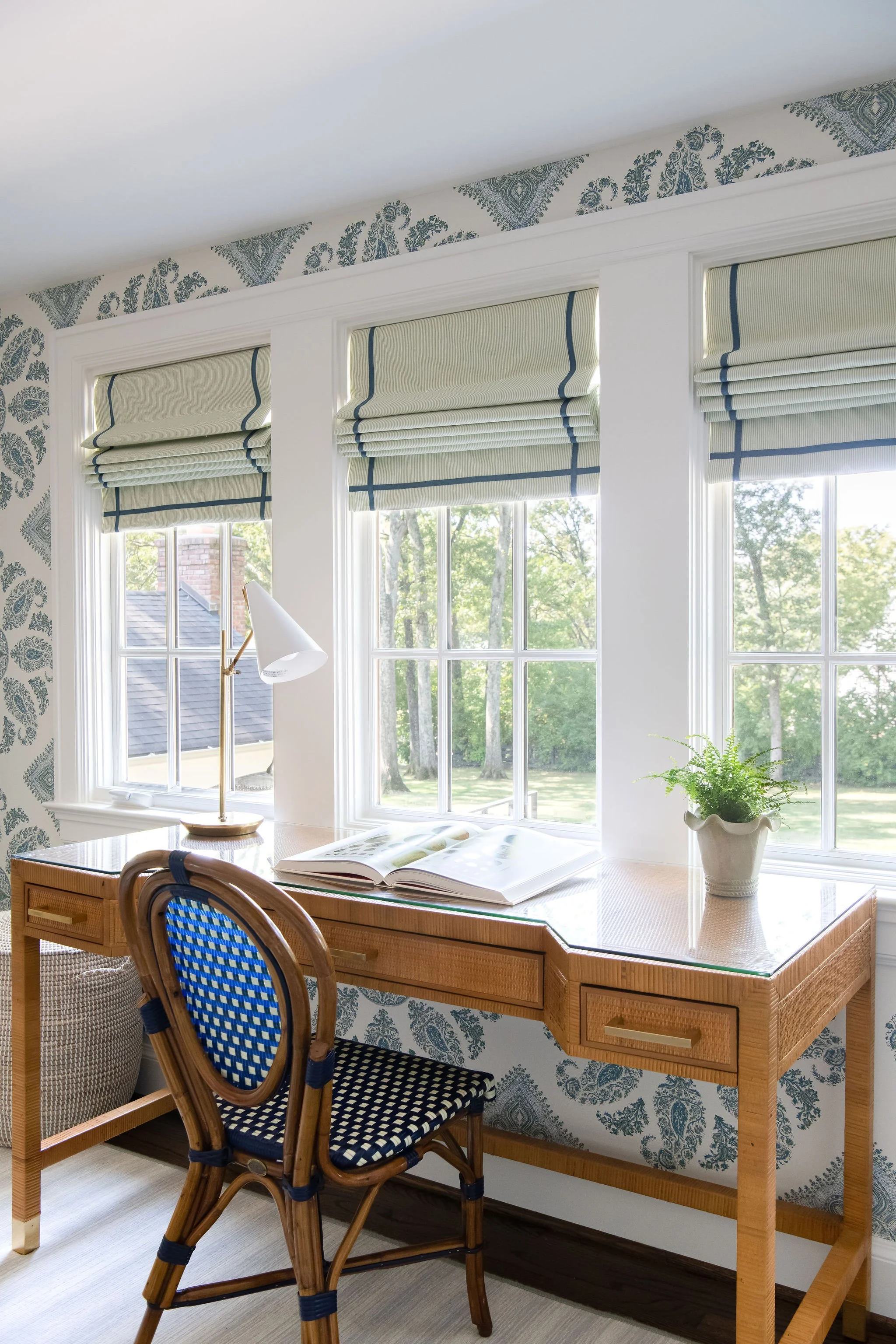 Luxury residential interior design by Kate Figler Interiors in Nashville featuring timeless and layered interiors.