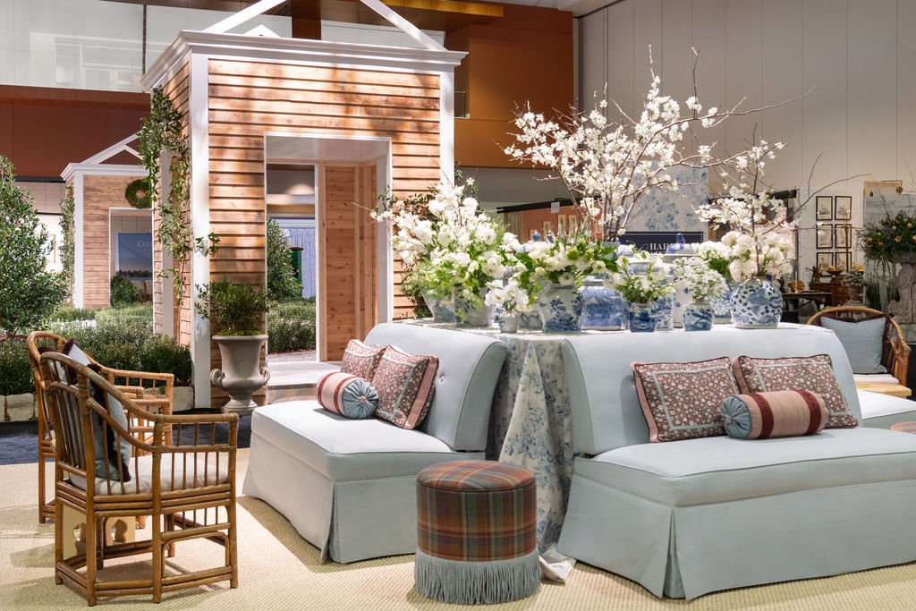 Luxury residential interior design by Kate Figler Interiors in Nashville featuring timeless and layered interiors.