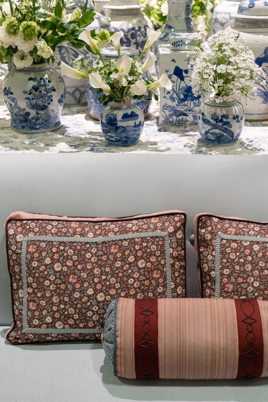Luxury residential interior design by Kate Figler Interiors in Nashville featuring timeless and layered interiors.