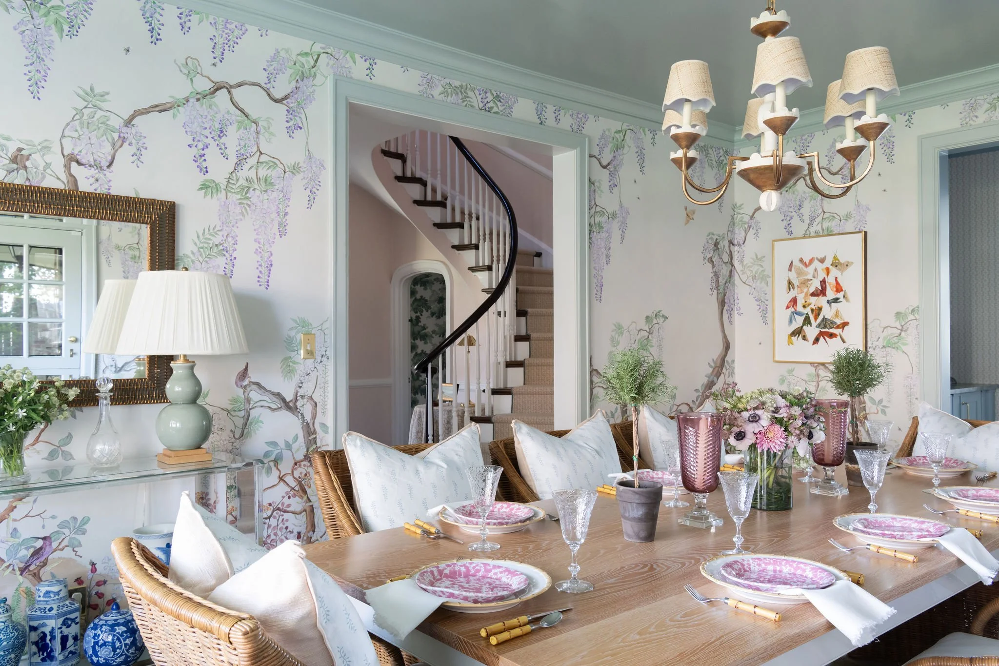 Luxury residential interior design by Kate Figler Interiors in Nashville featuring timeless and layered interiors.