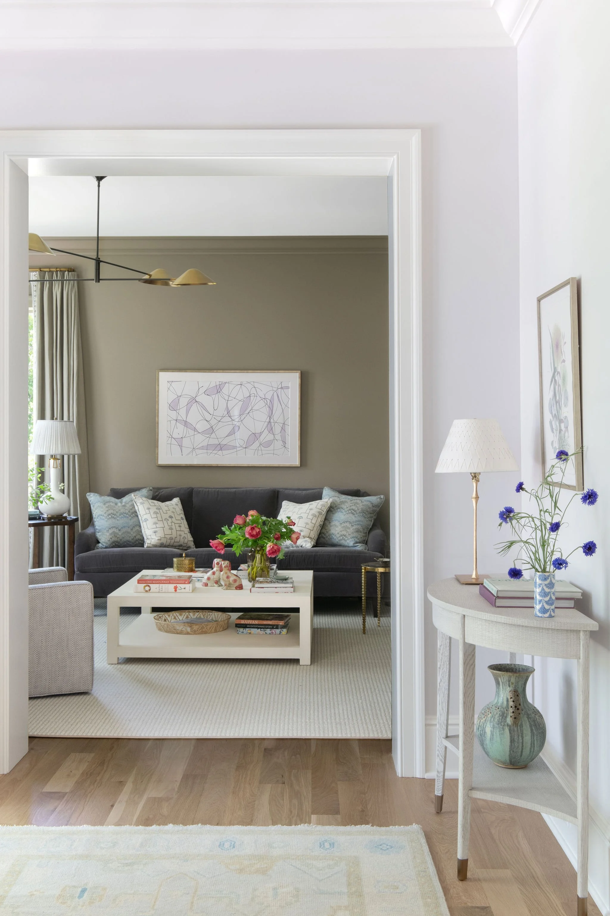 Luxury residential interior design by Kate Figler Interiors in Nashville featuring timeless and layered interiors.