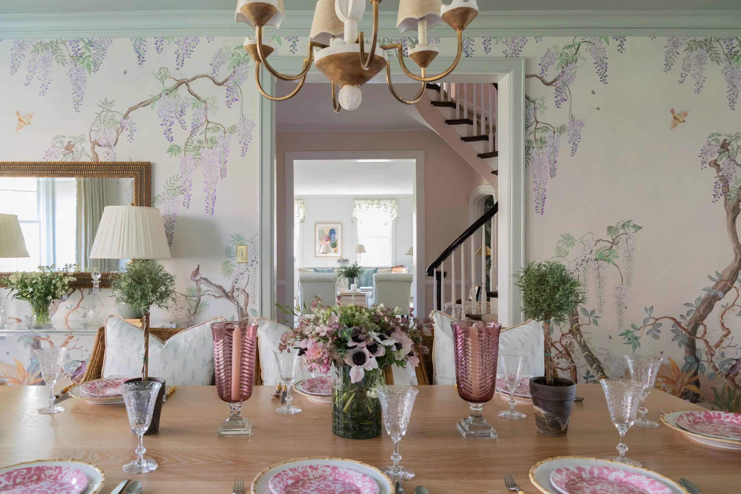 Luxury residential interior design by Kate Figler Interiors in Nashville featuring timeless and layered interiors.