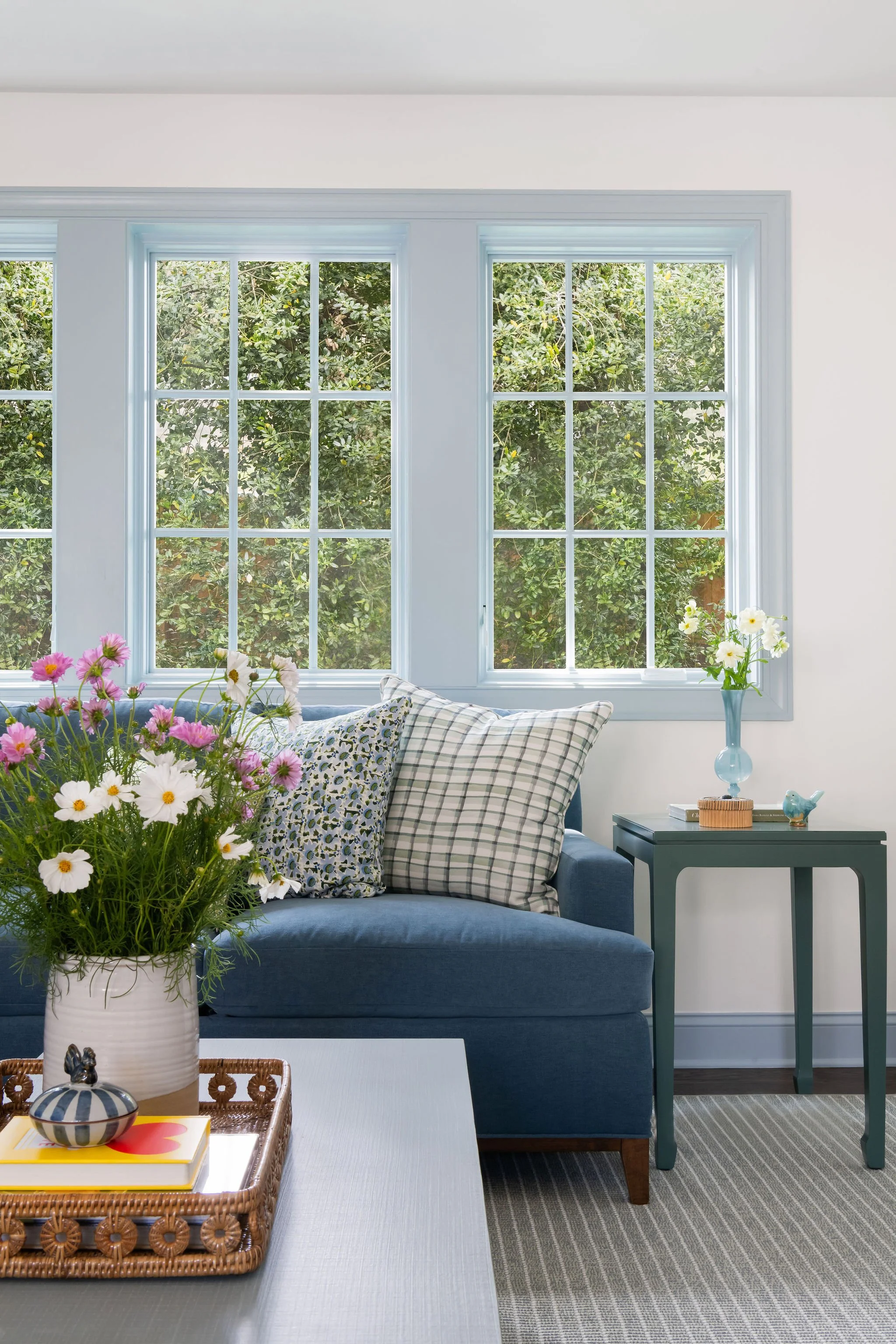 Luxury residential interior design by Kate Figler Interiors in Nashville featuring timeless and layered interiors.