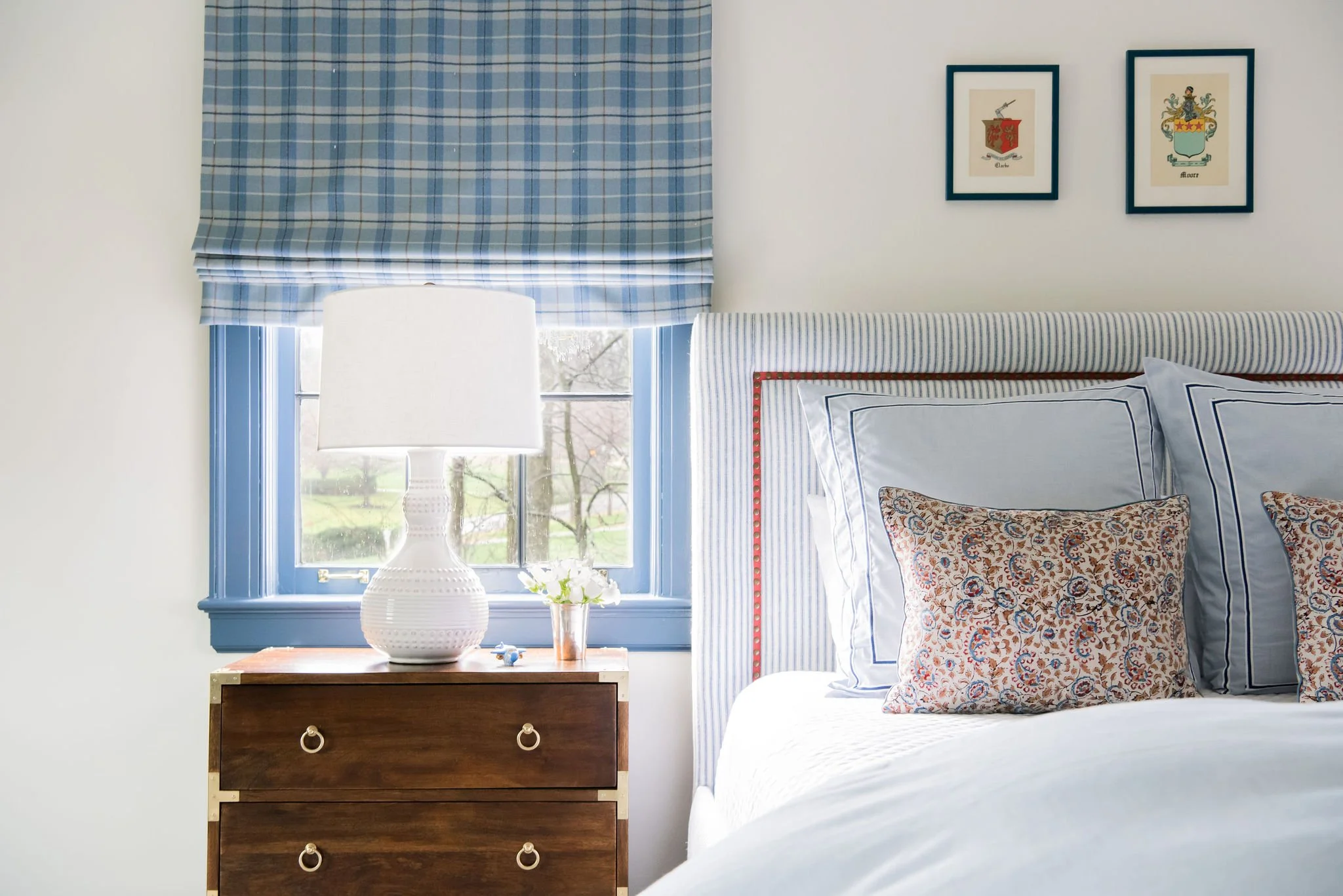 Luxury residential interior design by Kate Figler Interiors in Nashville featuring timeless and layered interiors.
