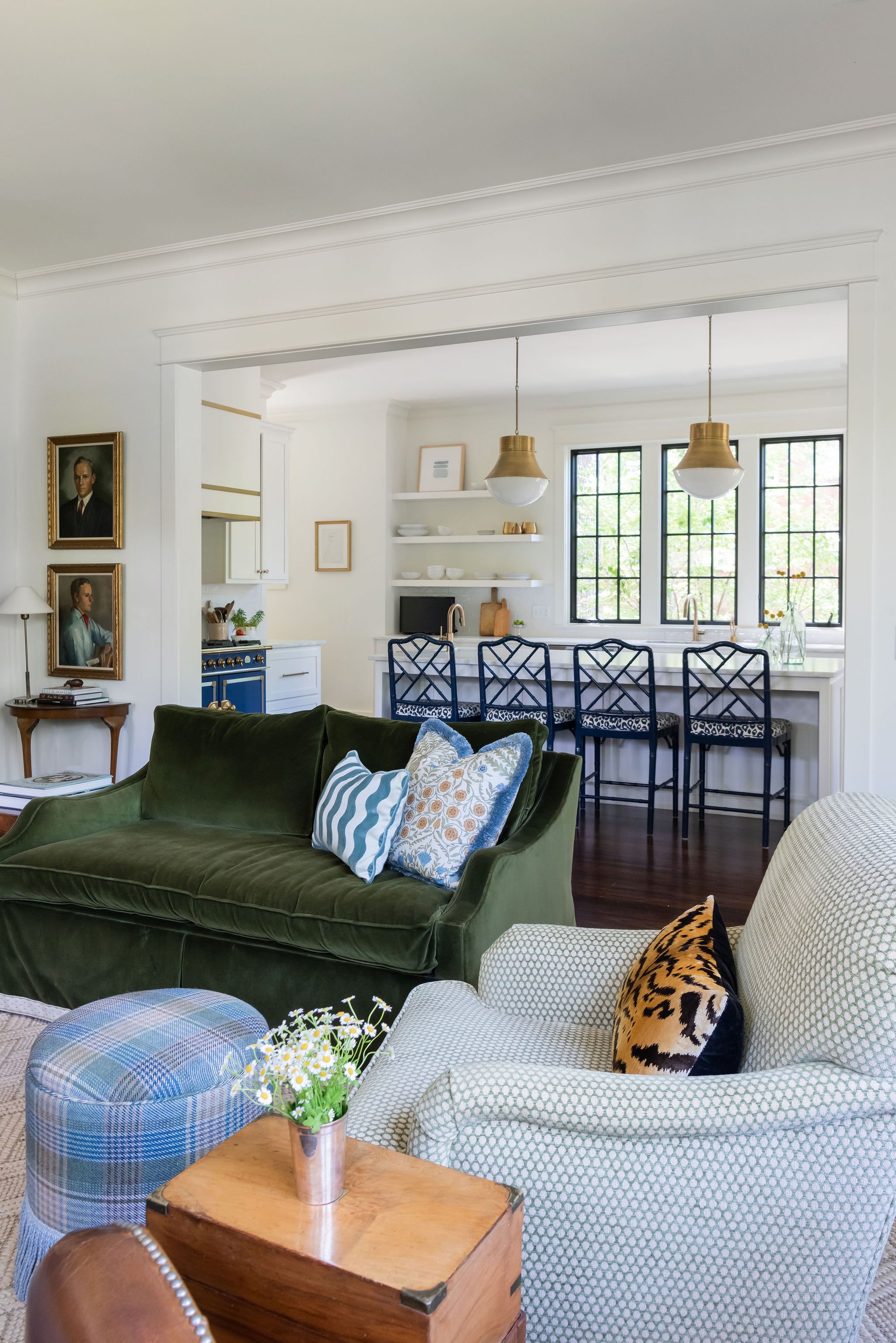 Luxury residential interior design by Kate Figler Interiors in Nashville featuring timeless and layered interiors.