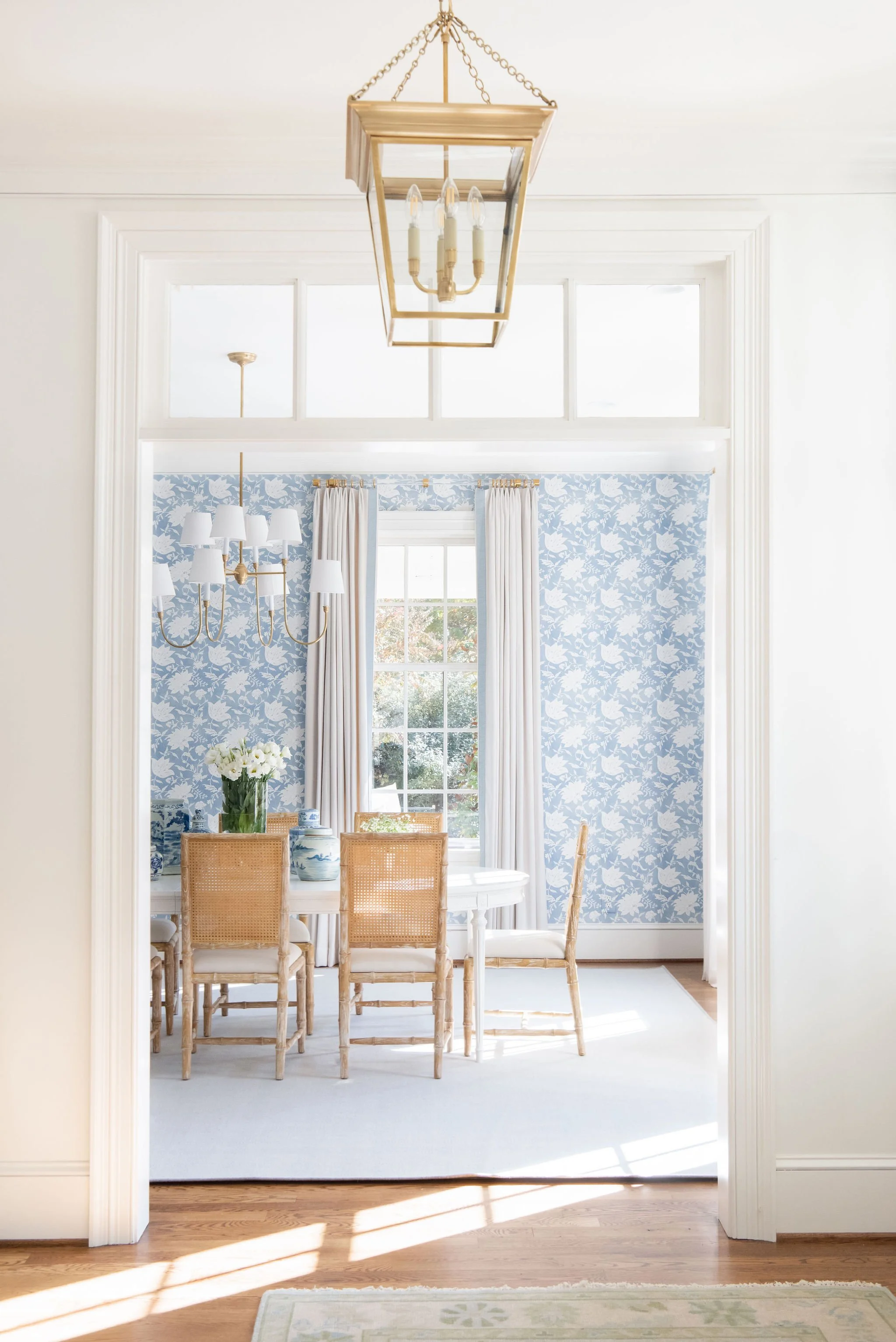 Luxury residential interior design by Kate Figler Interiors in Nashville featuring timeless and layered interiors.