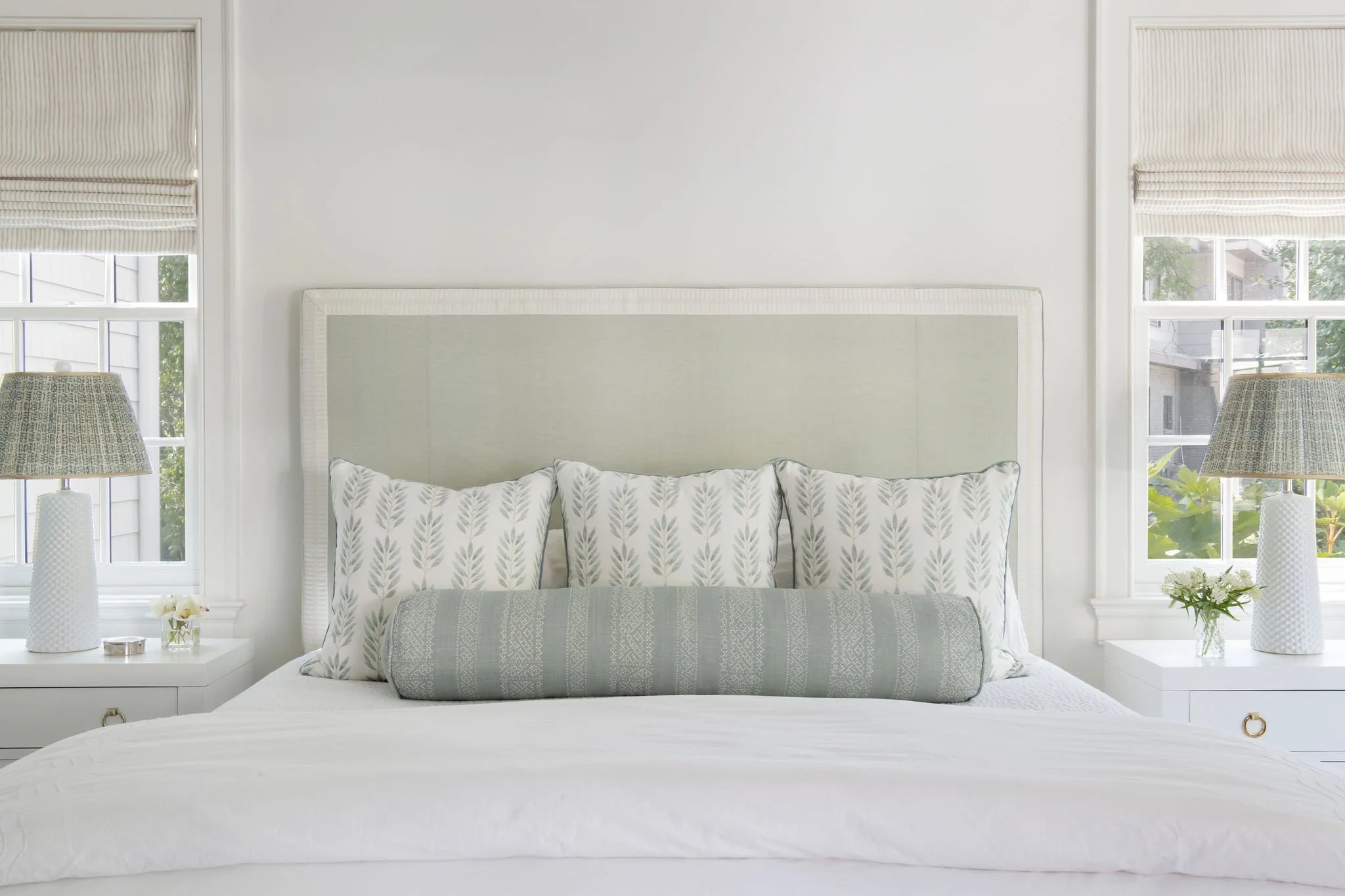 Luxury residential interior design by Kate Figler Interiors in Nashville featuring timeless and layered interiors.