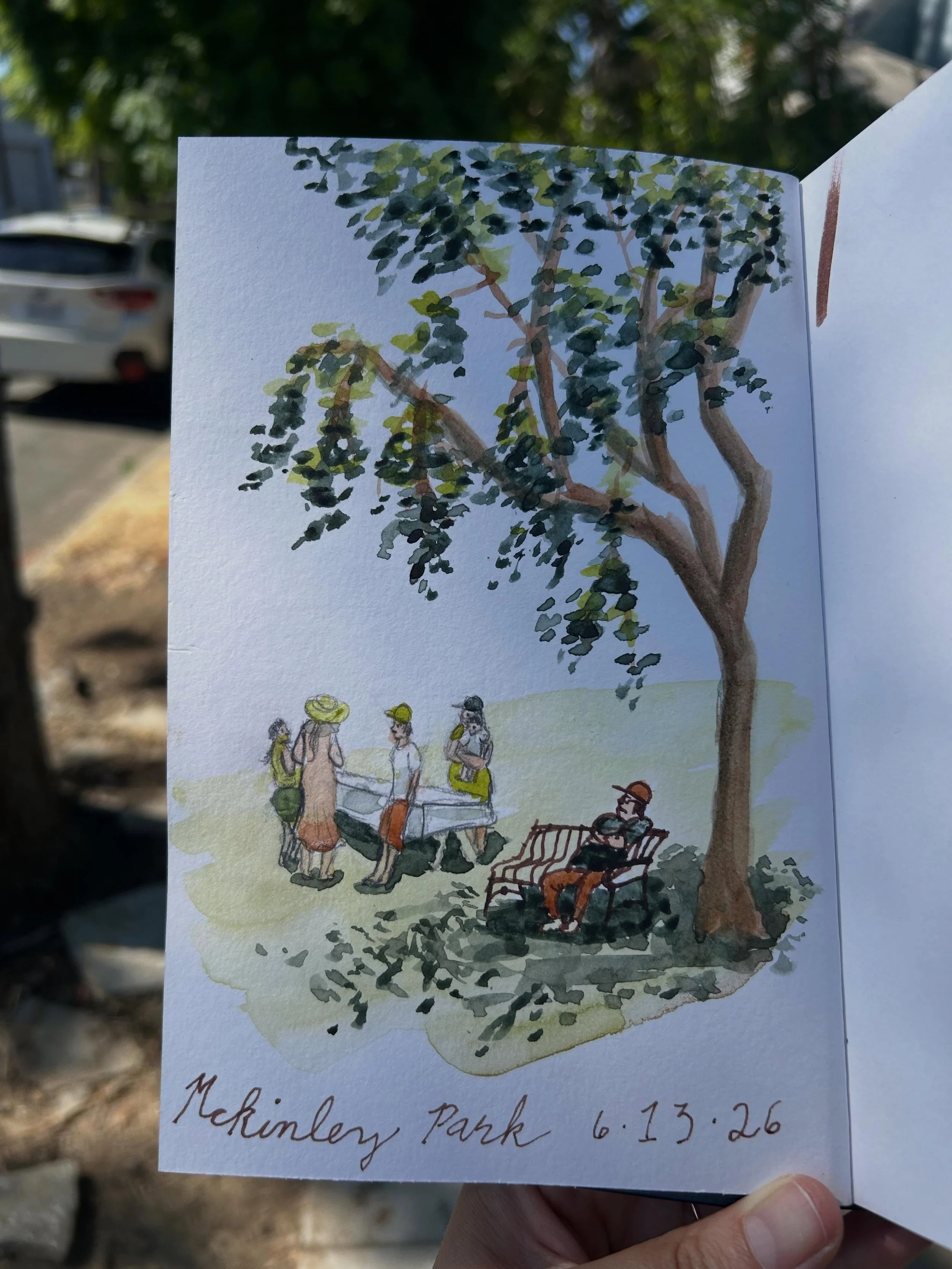 Finally getting around to sharing this sketch from our latest Urban Sketchers meetup in McKinley Park! I had fun sketching next to @priyaoriginalsart while chitchatting. It was challenging and fun to draw people tinier than I&rsquo;m used to! 👯&zwj;