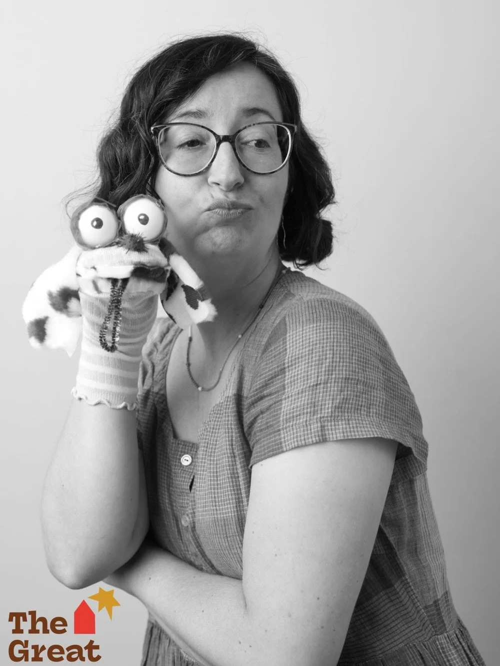 Today was epic. @artclubsacramento put on an amazing event with The Great Create. What could feel better than creating among community? 👯&zwj;♀️ 🎨 

Thank you for capturing me and my derpy puppet @glowstudio_sac 

I led a workshop on &ldquo;Urban S